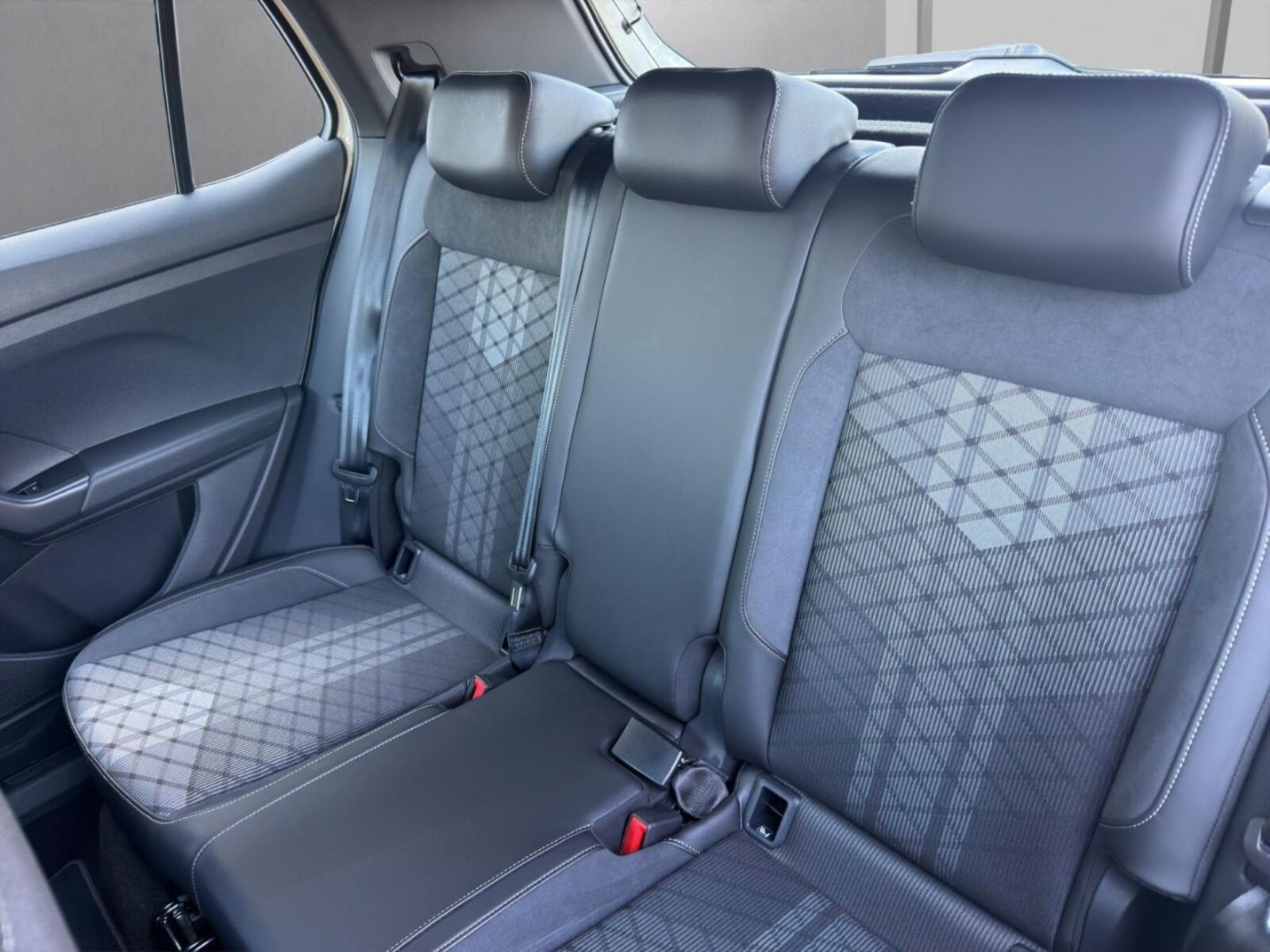 Volkswagen T-Cross – Bild 10
