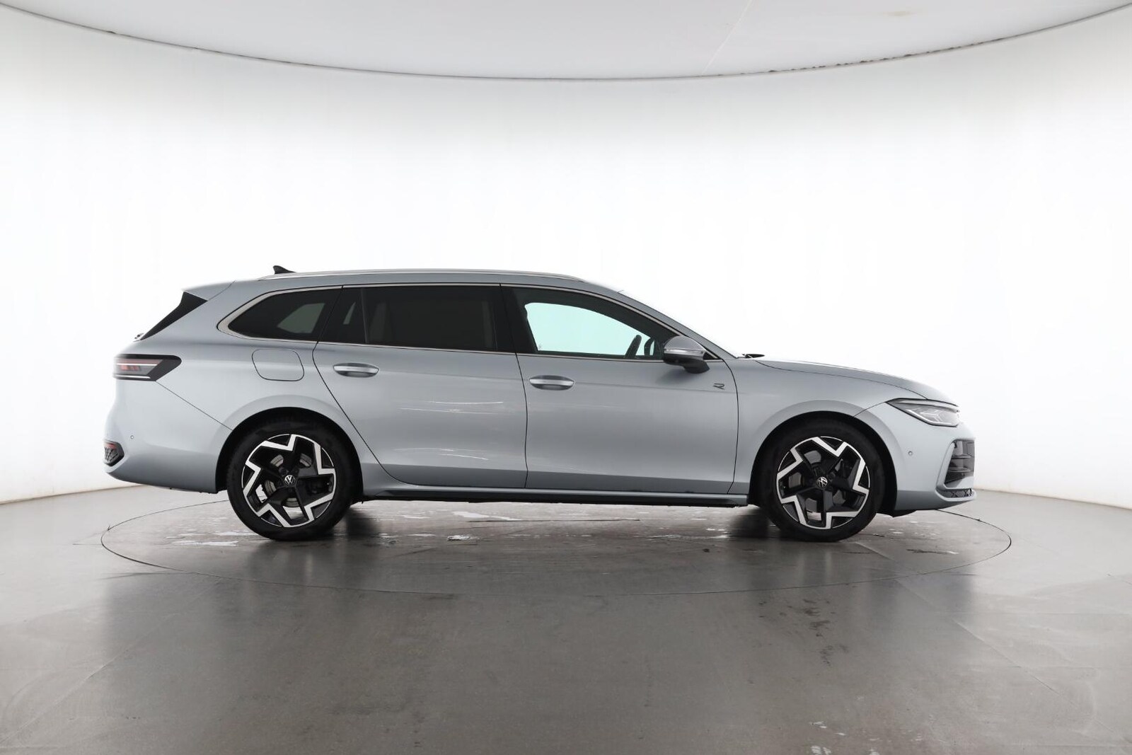 Volkswagen Passat – Bild 7