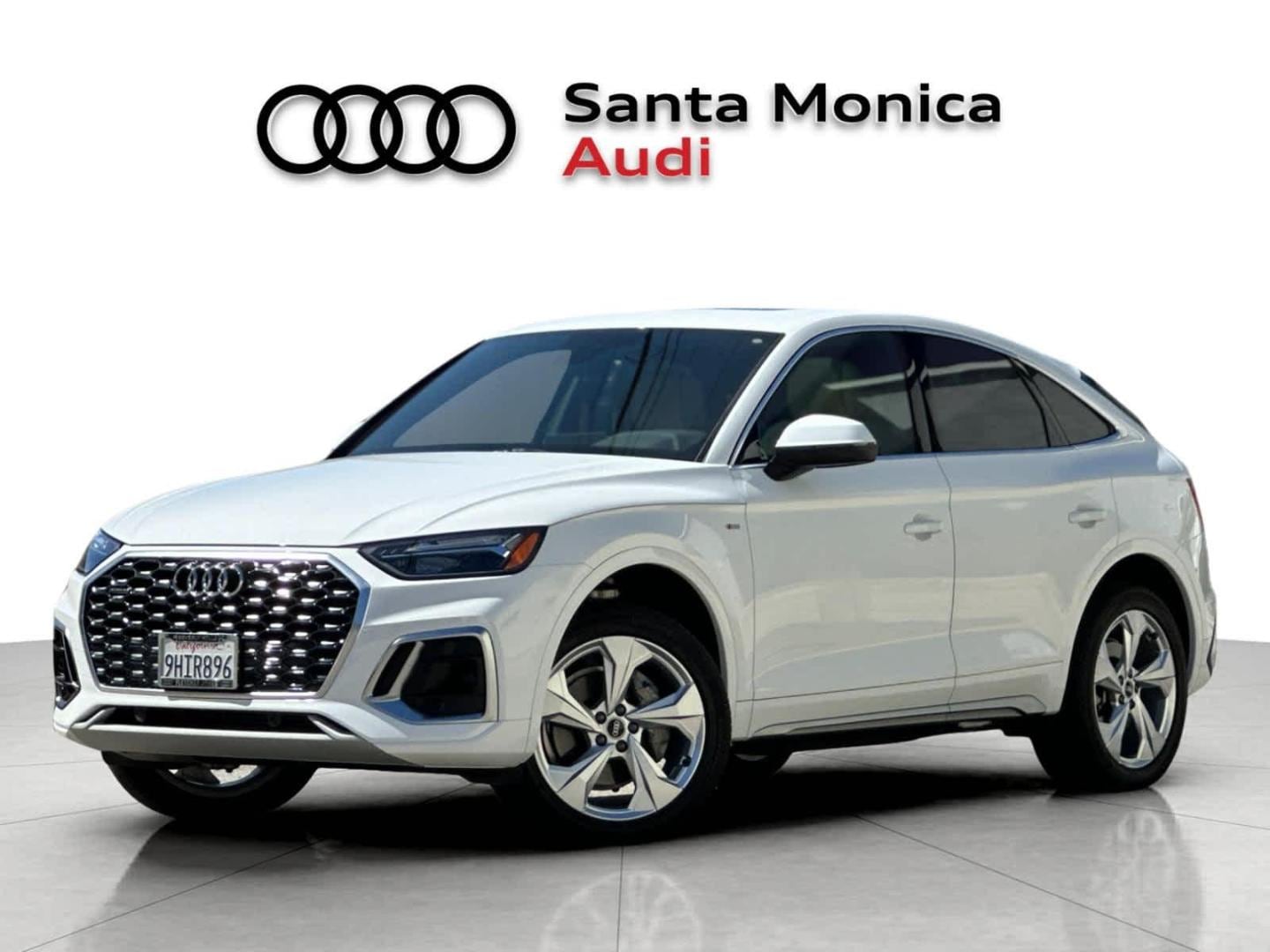 2023 Audi Q5 Sportback 45 Premium Plus's photo