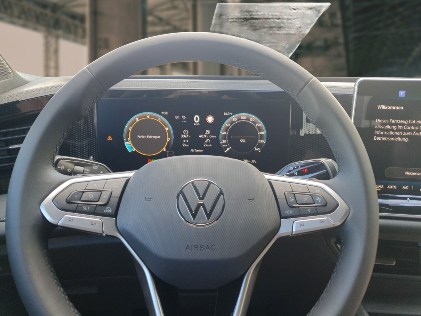 Volkswagen Tiguan – Bild 12