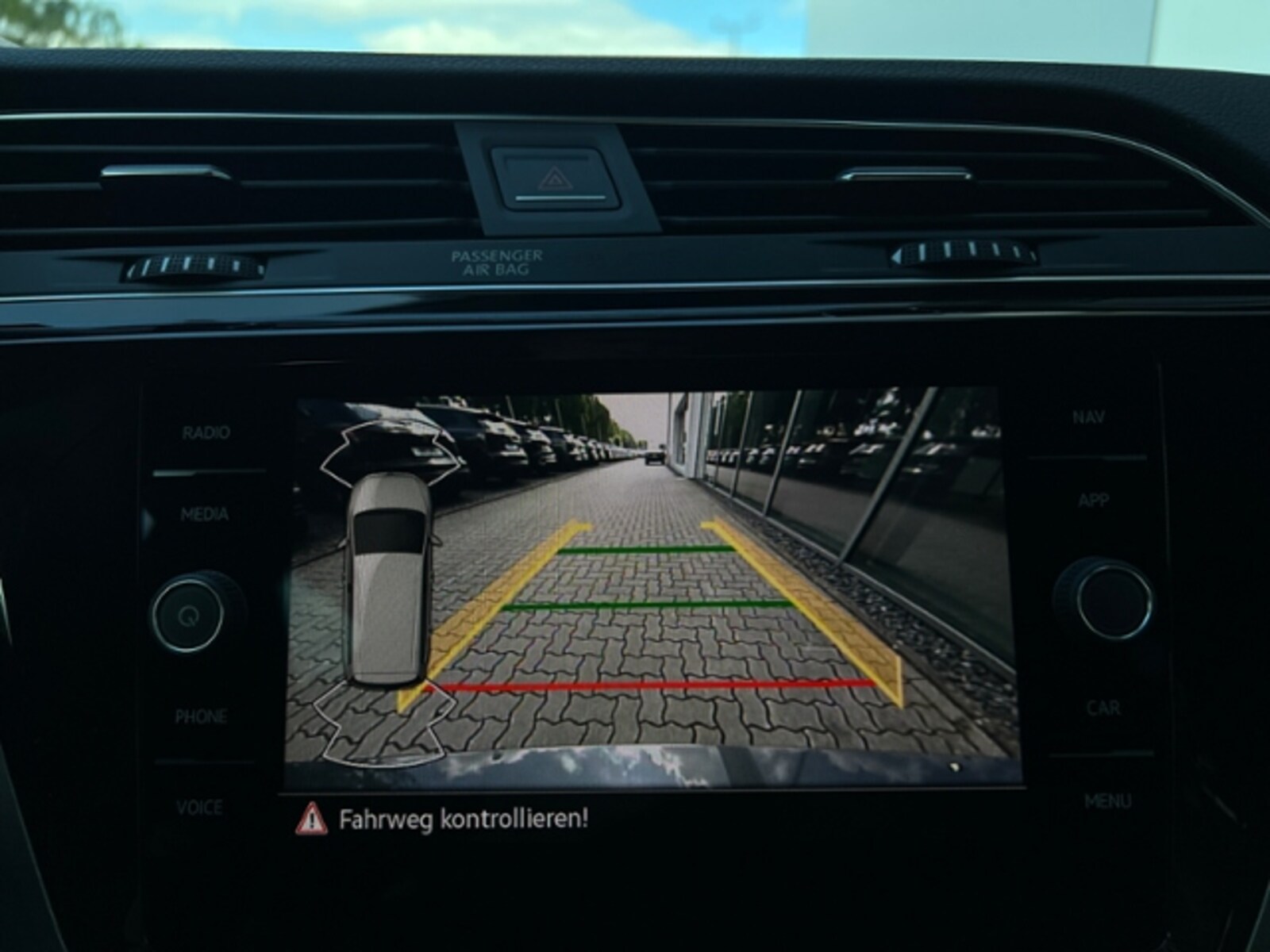 Volkswagen Touran – Bild 16