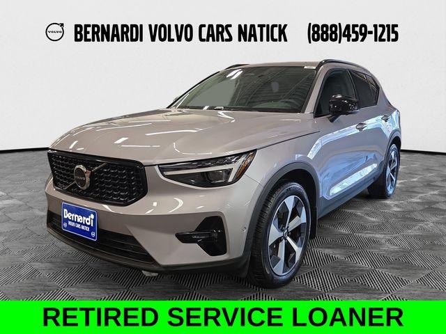 2026 Volvo XC40