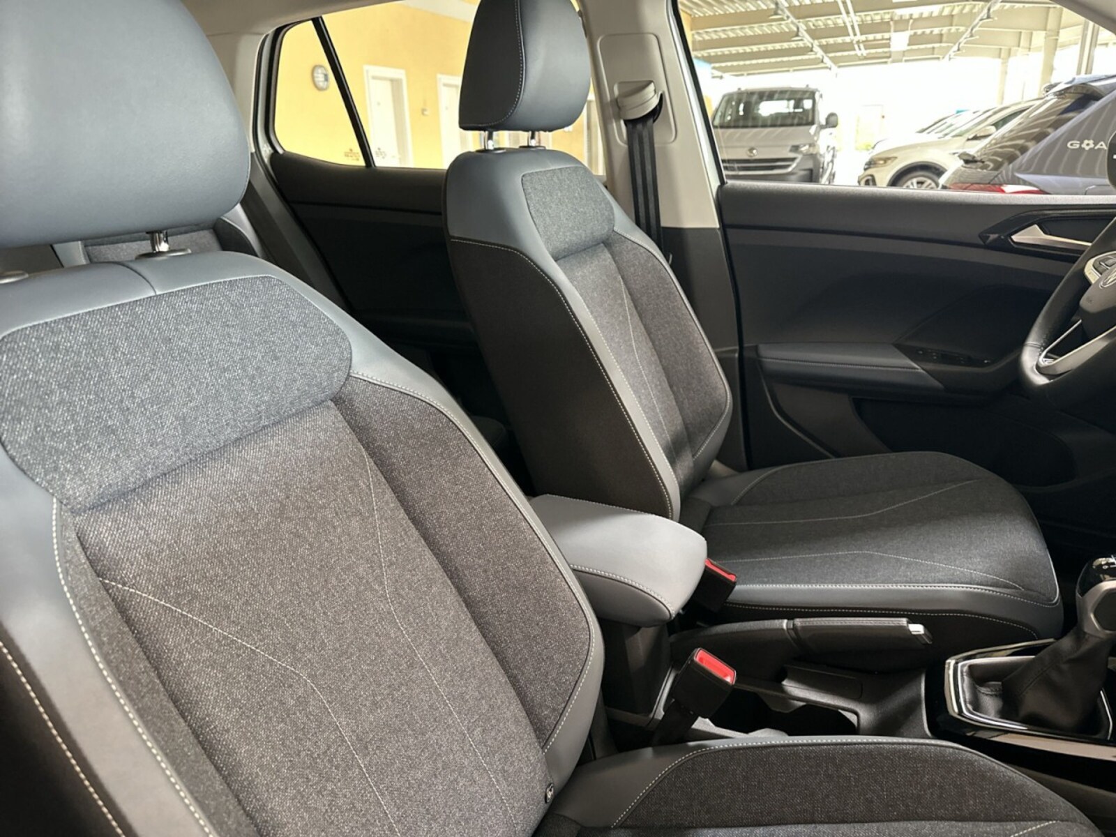 Volkswagen T-Cross – Bild 8