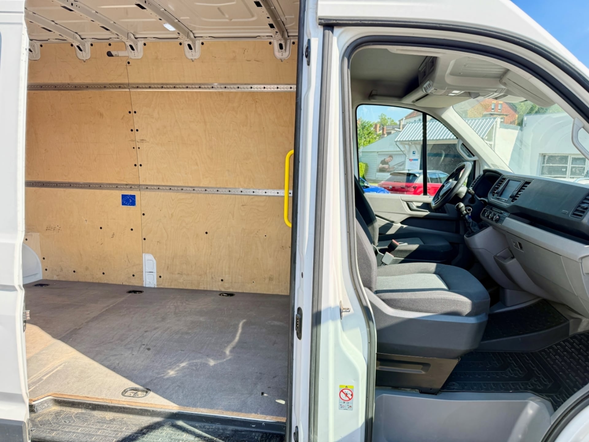 Volkswagen Crafter Kasten langer Radstand
