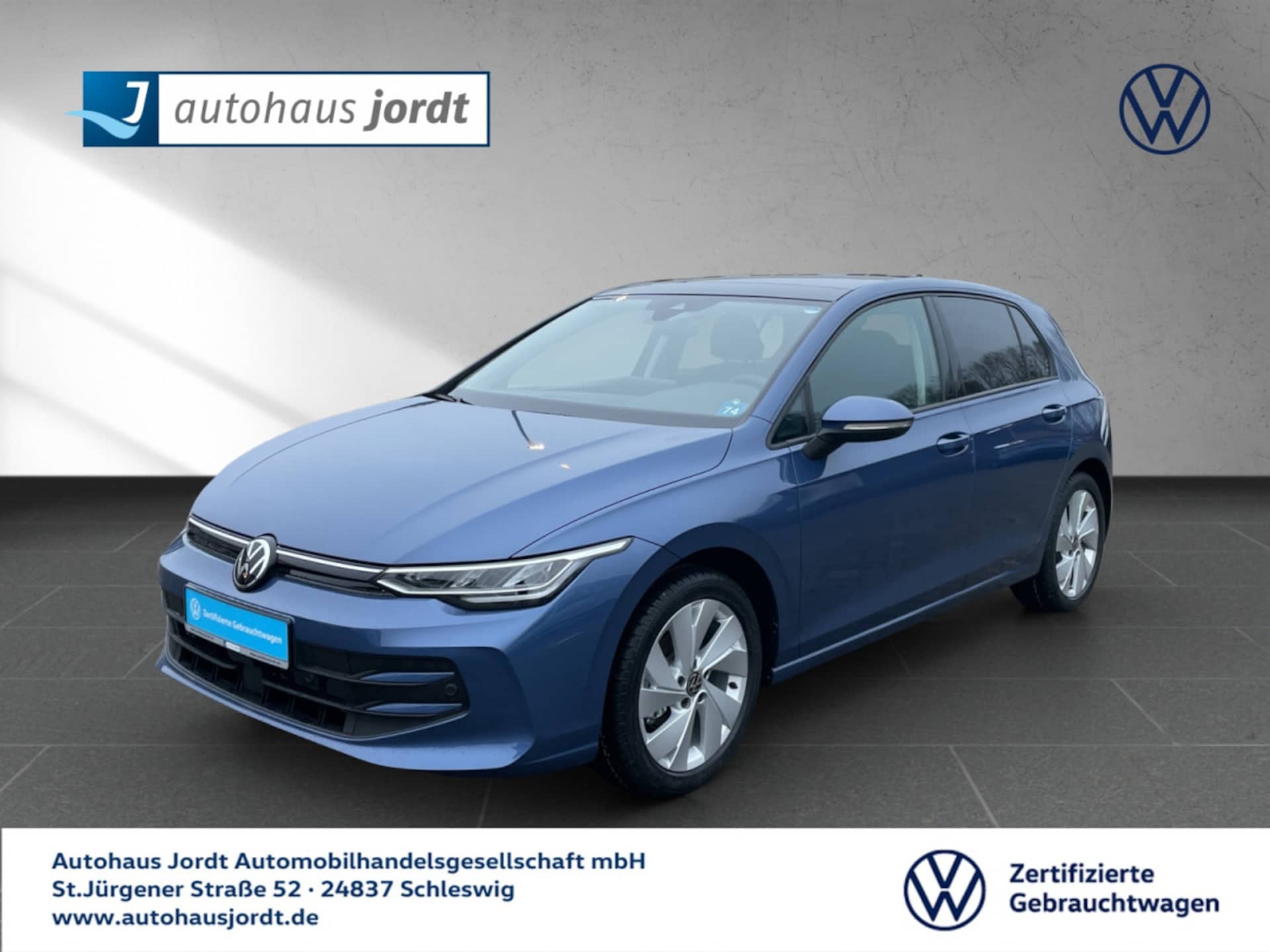 Volkswagen Golf Life
