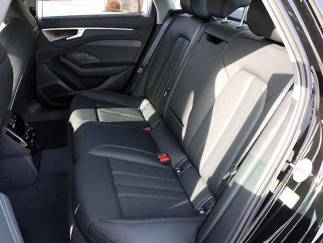 2026 Audi A6 Premium Plus - Photo 13