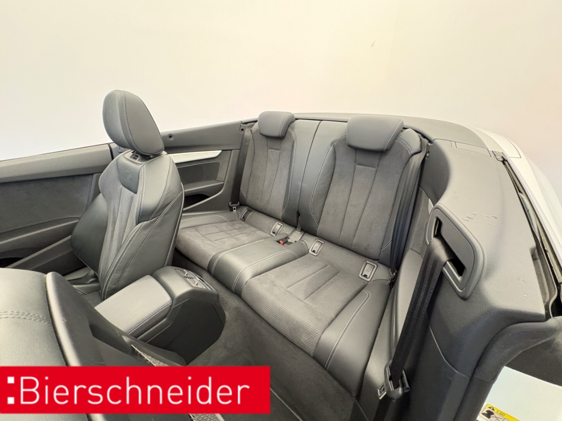 Audi A5 Cabriolet S line