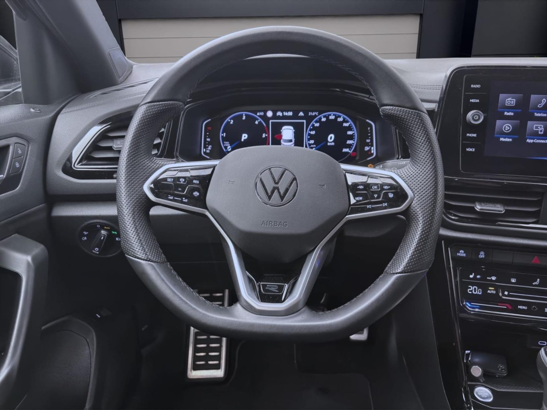 Volkswagen T-Roc R-Line
