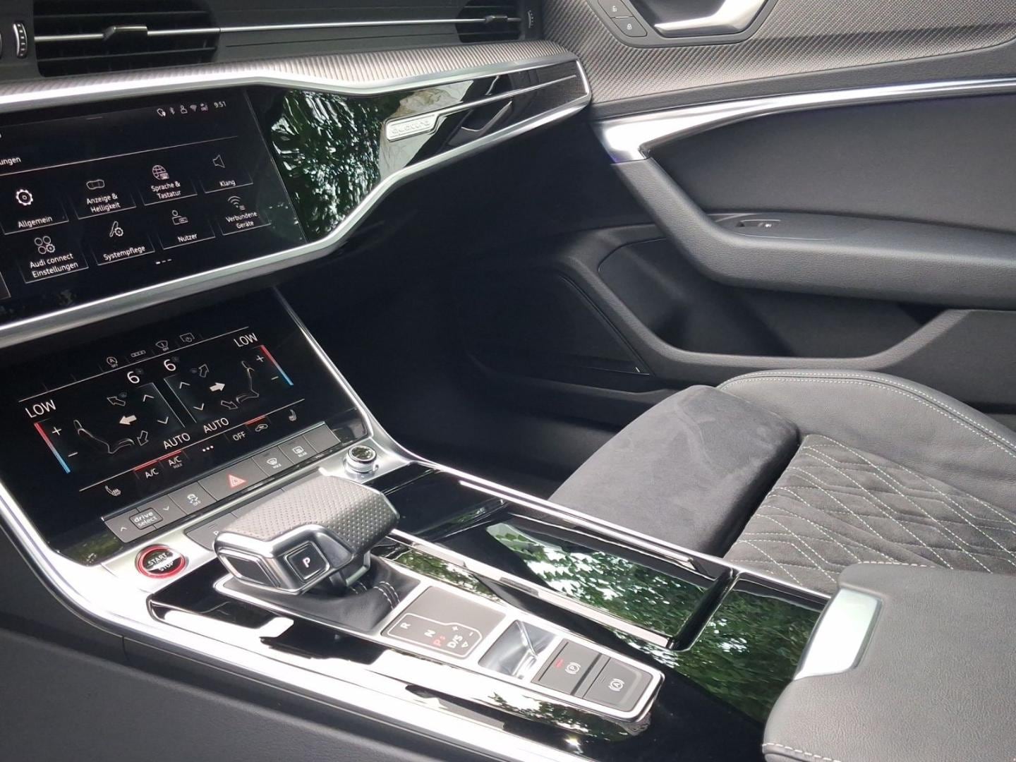 Bild über Audi S6 Avant TDI quattro tiptronic - für weitere Informationen kontaktieren Sie den Audi Partner