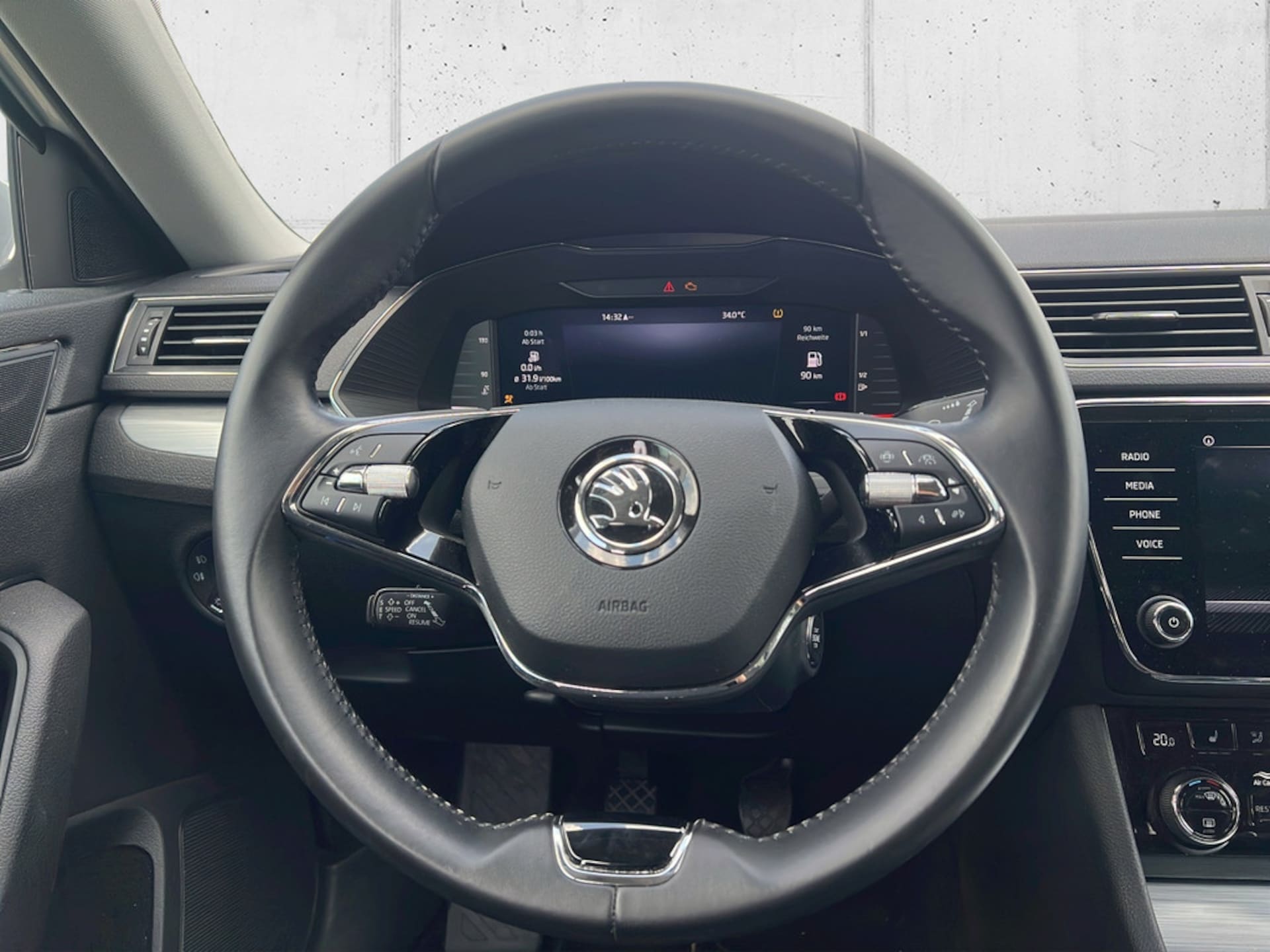 Skoda Superb Combi Ambition