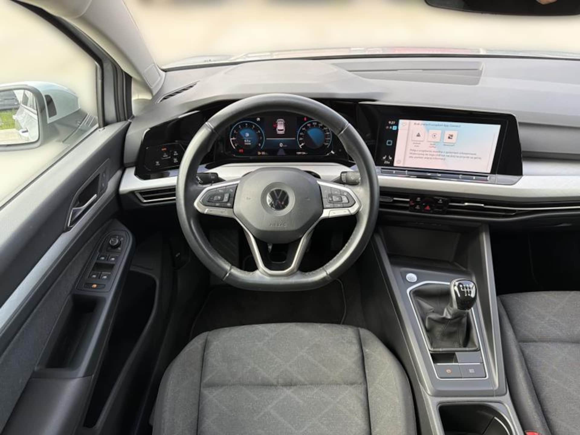 Volkswagen Golf Variant Life