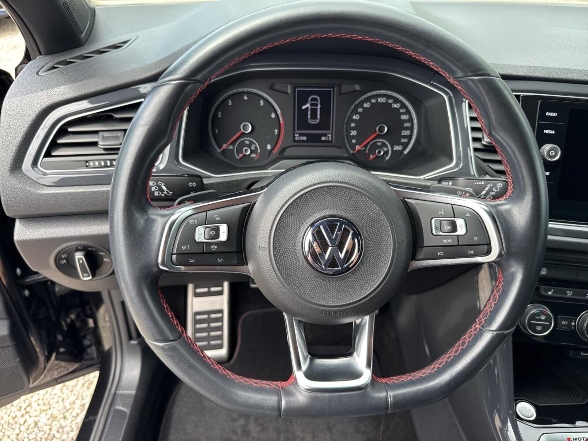 Volkswagen T-Roc Sport