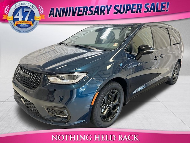 2025 Chrysler Pacifica PHEV