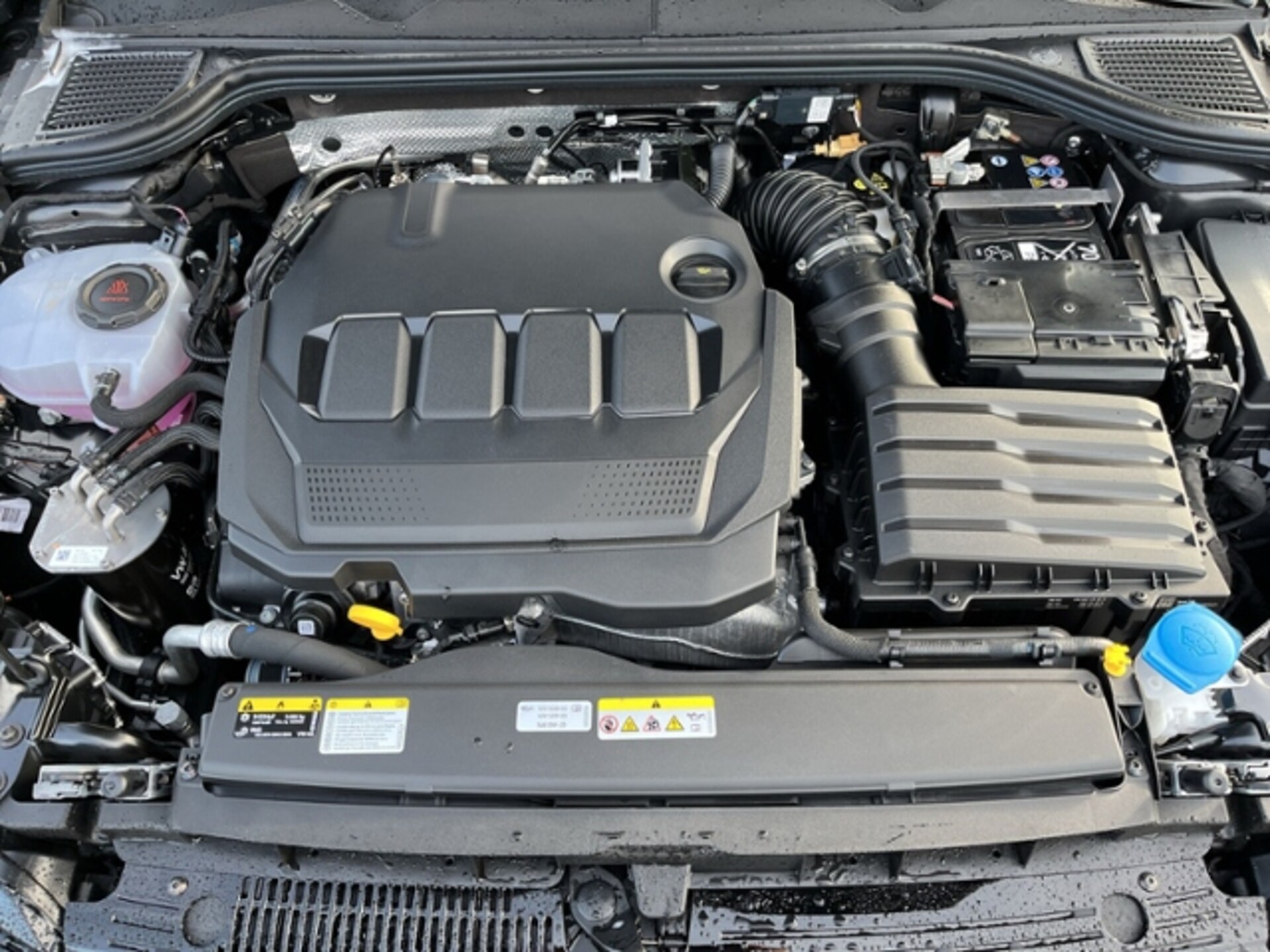 Volkswagen Golf Life