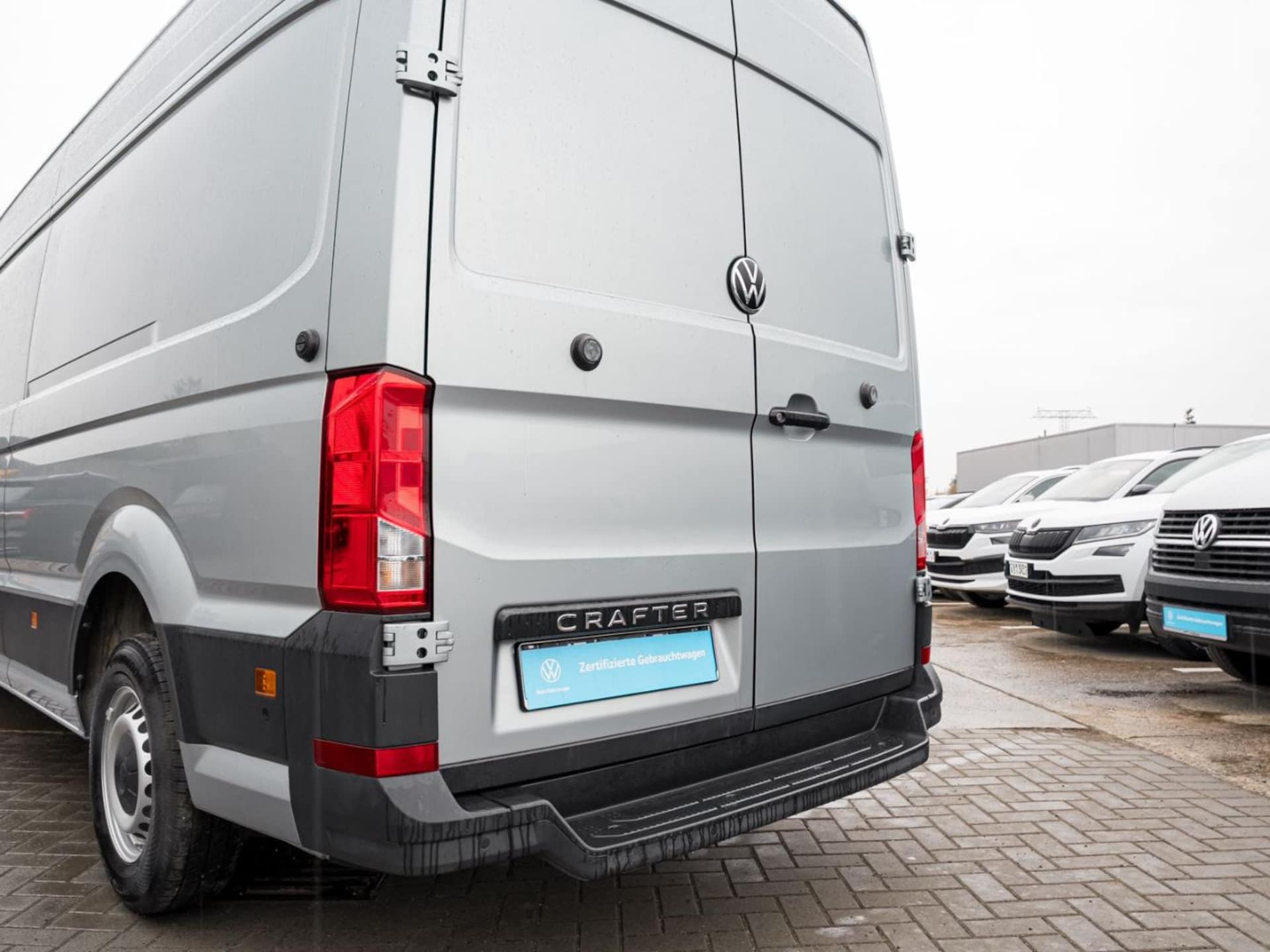 Volkswagen Crafter Kasten langer Radstand
