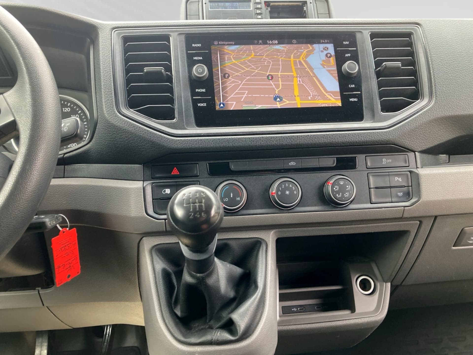 Volkswagen Crafter Kasten langer Radstand