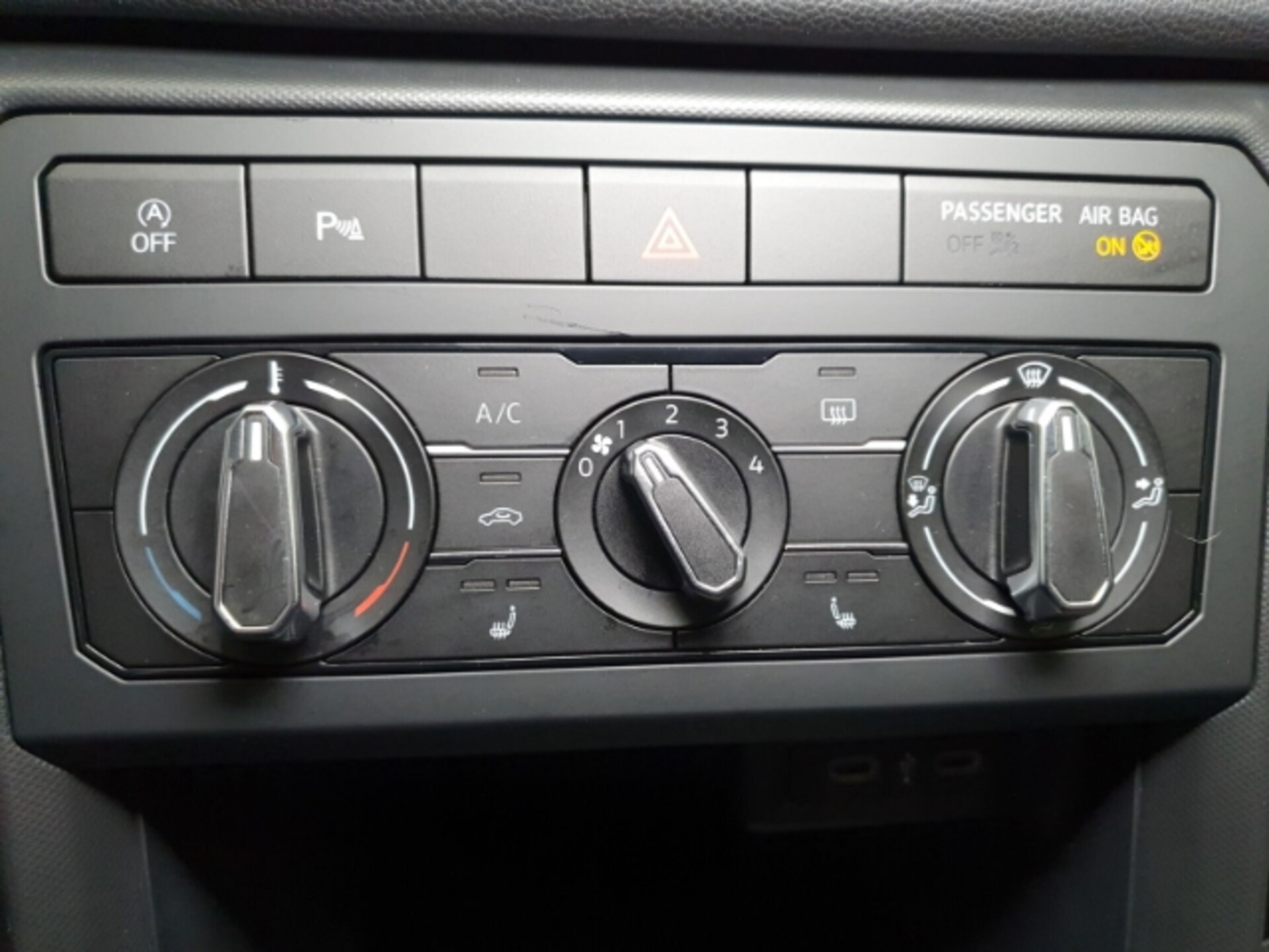 Volkswagen T-Cross Basis-Modell
