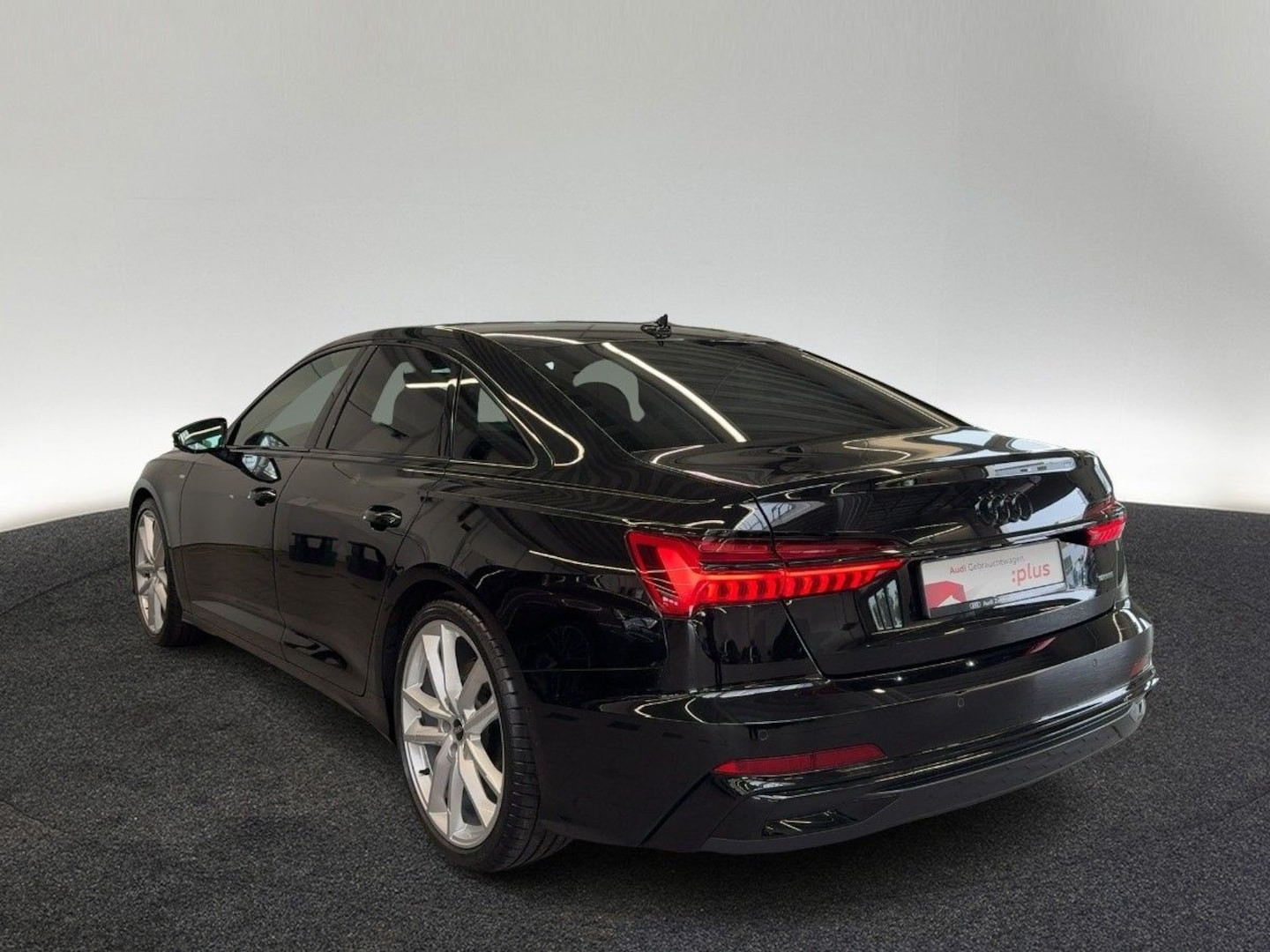 Bild über Audi A6 Limousine S line 45 TFSI quattro S tronic - für weitere Informationen kontaktieren Sie den Audi Partner