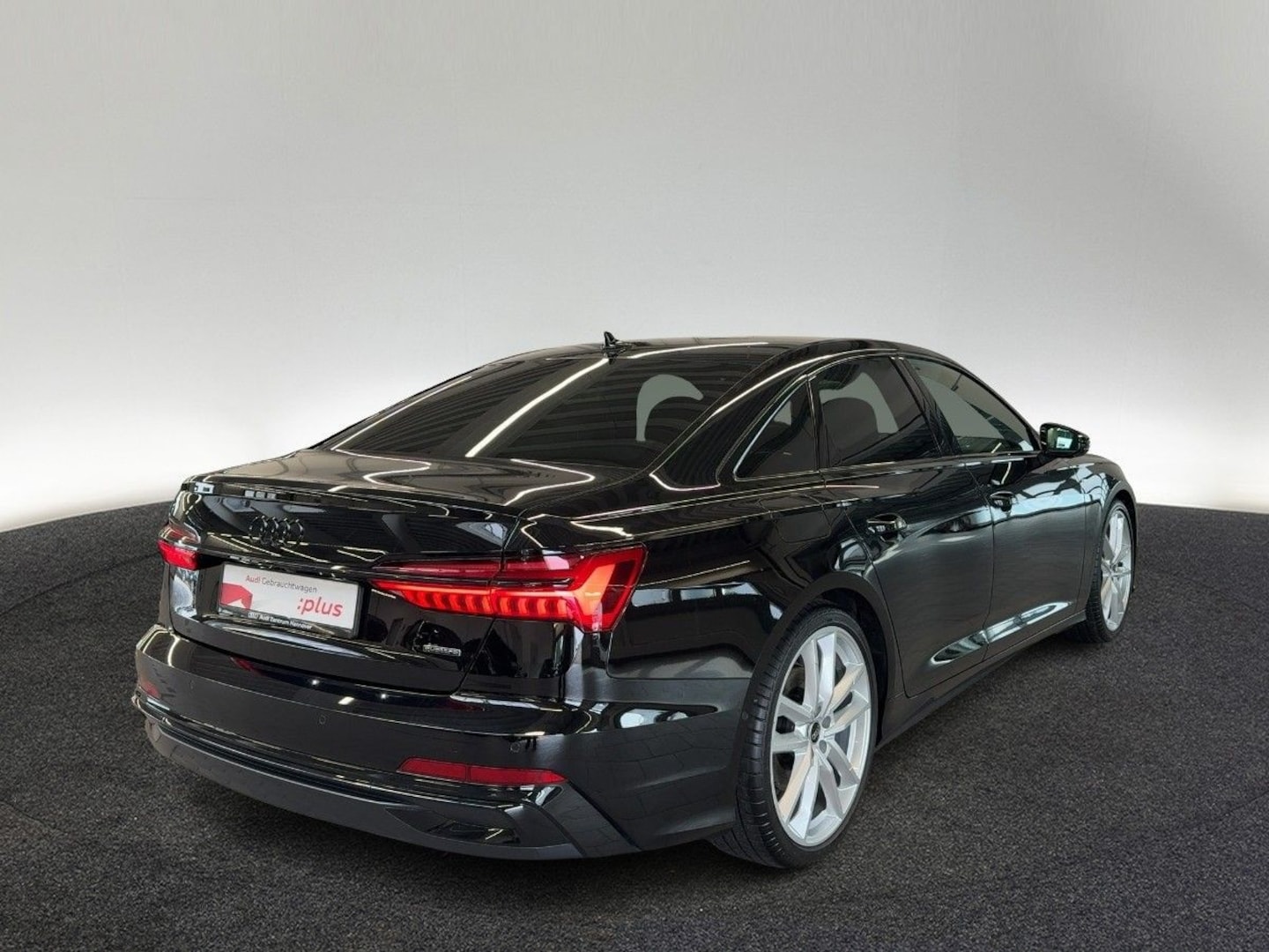 Bild über Audi A6 Limousine S line 45 TFSI quattro S tronic - für weitere Informationen kontaktieren Sie den Audi Partner