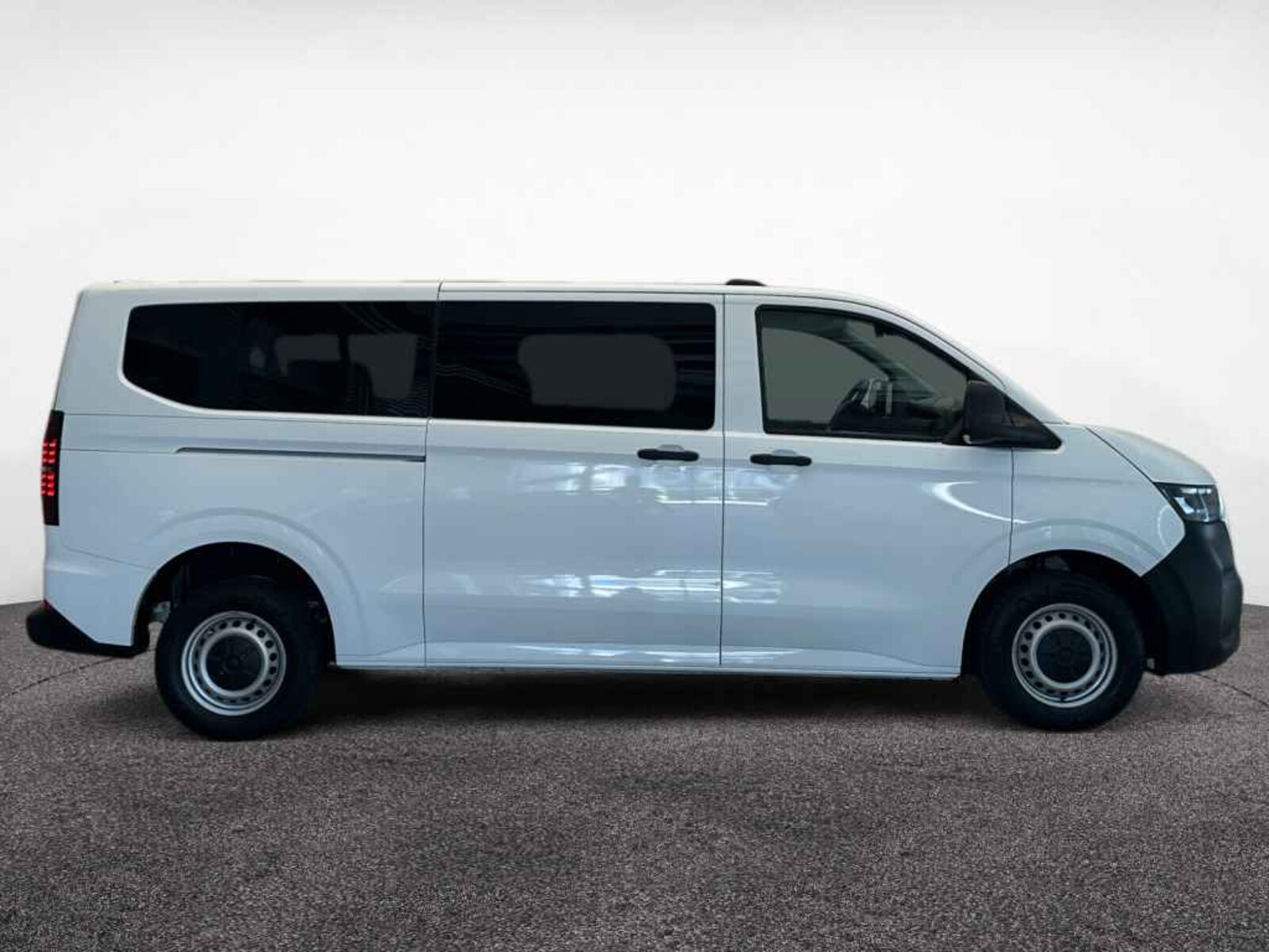 Volkswagen Transporter Kombi langer Radstand – Bild 5