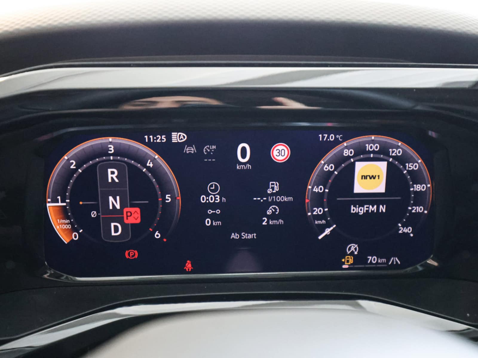 Volkswagen Multivan Langversion – Bild 18
