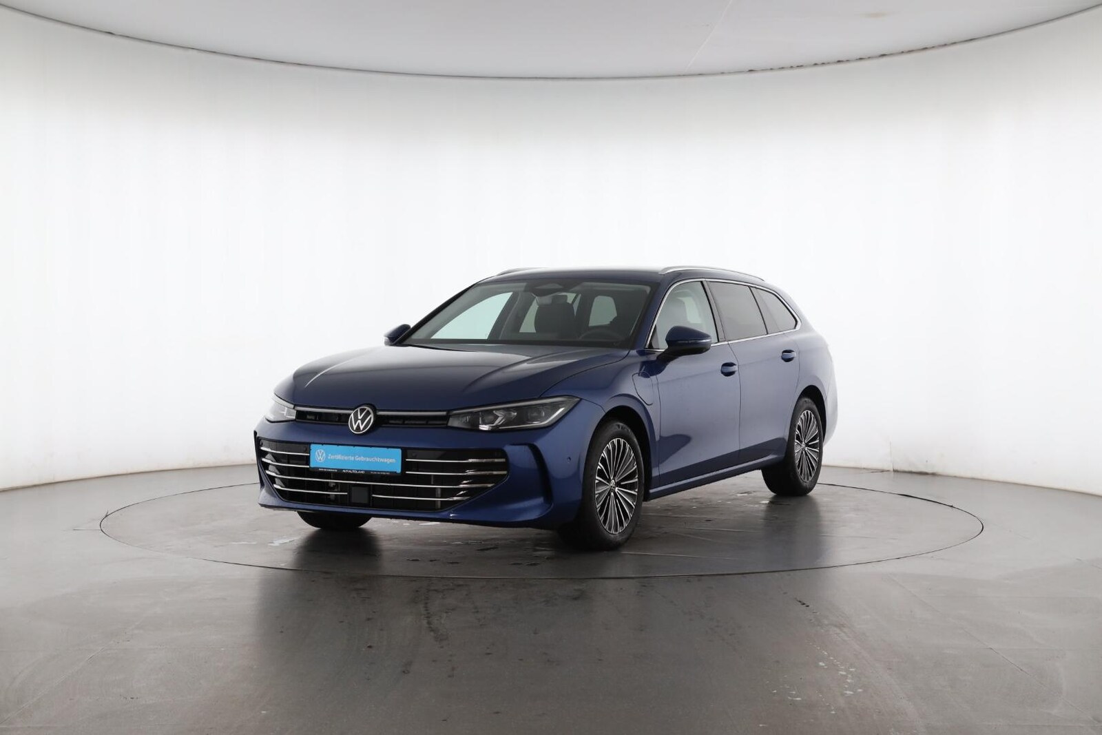 Volkswagen Passat – Bild 2