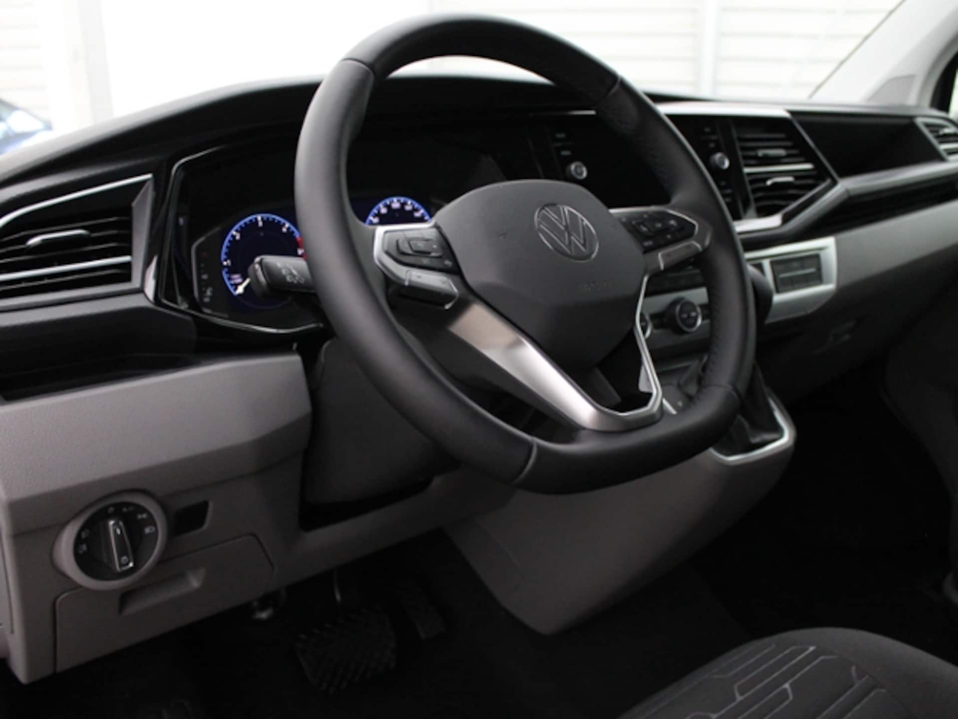 Volkswagen T6.1 Caravelle kurzer Radstand Comfortline
