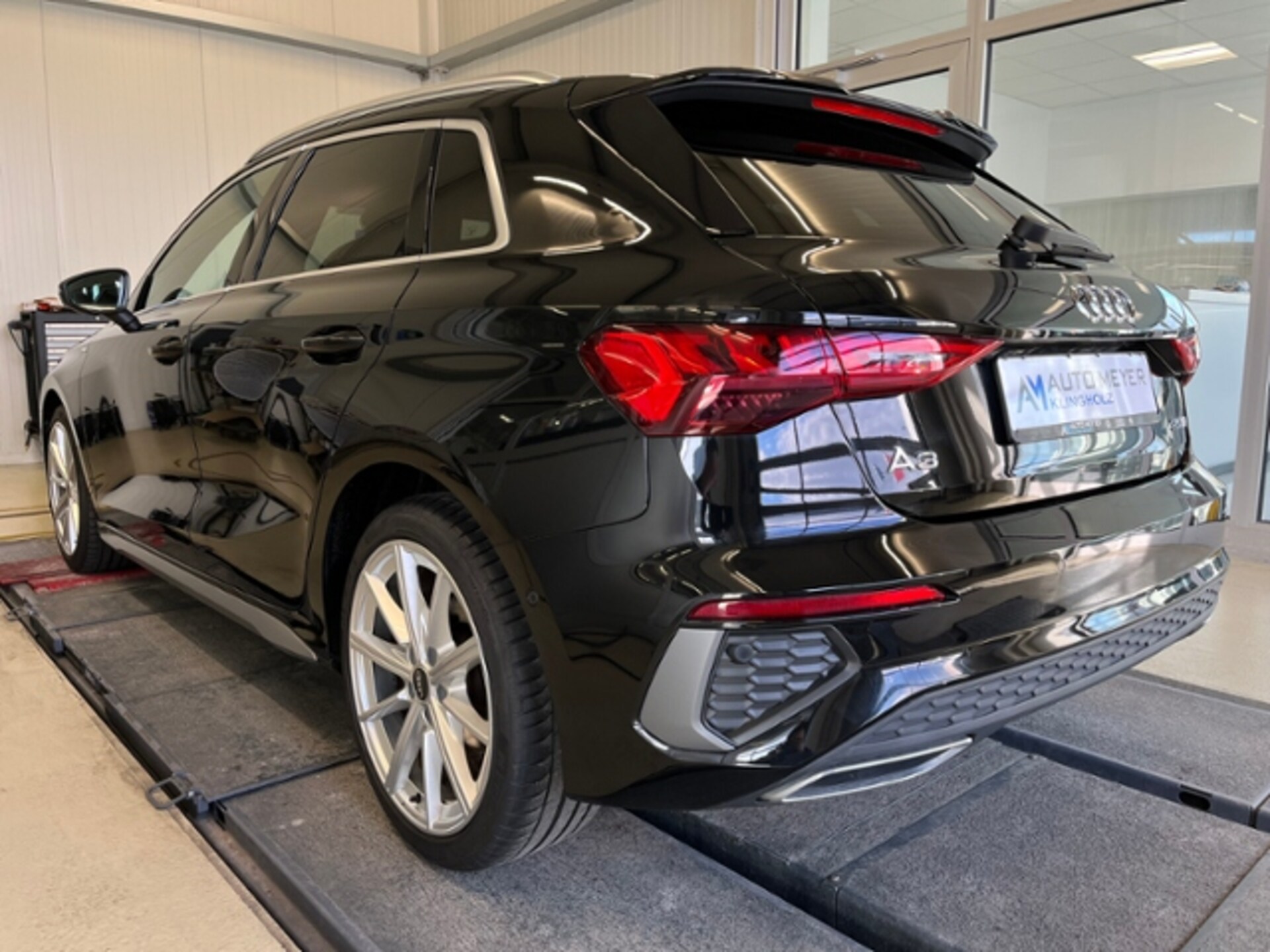 Audi A3 Sportback S line