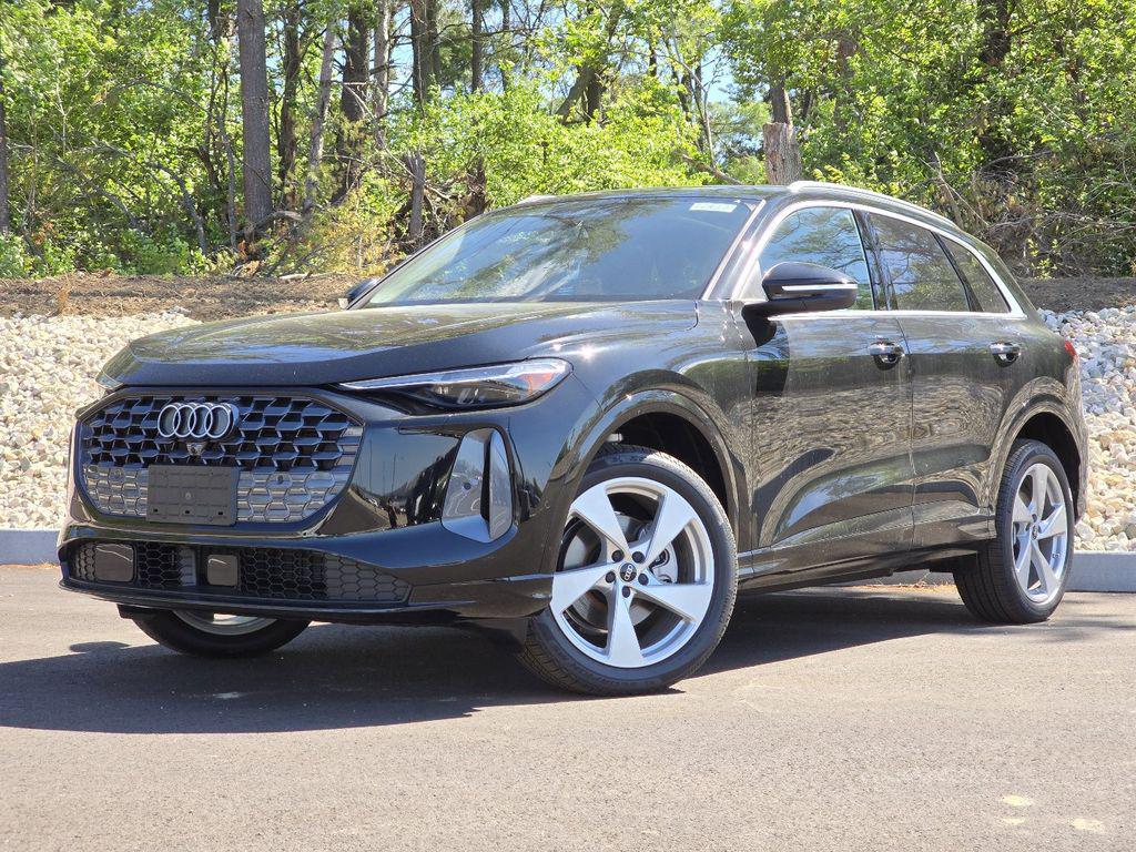 2026 Audi Q5 Premium Plus quattro's photo