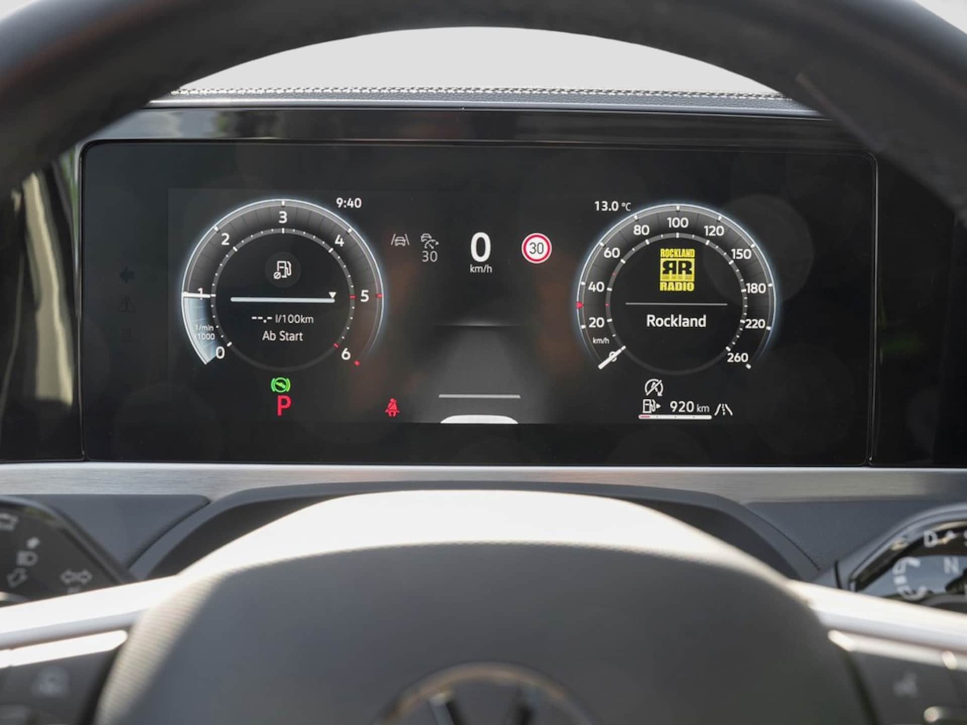 Volkswagen Passat Elegance