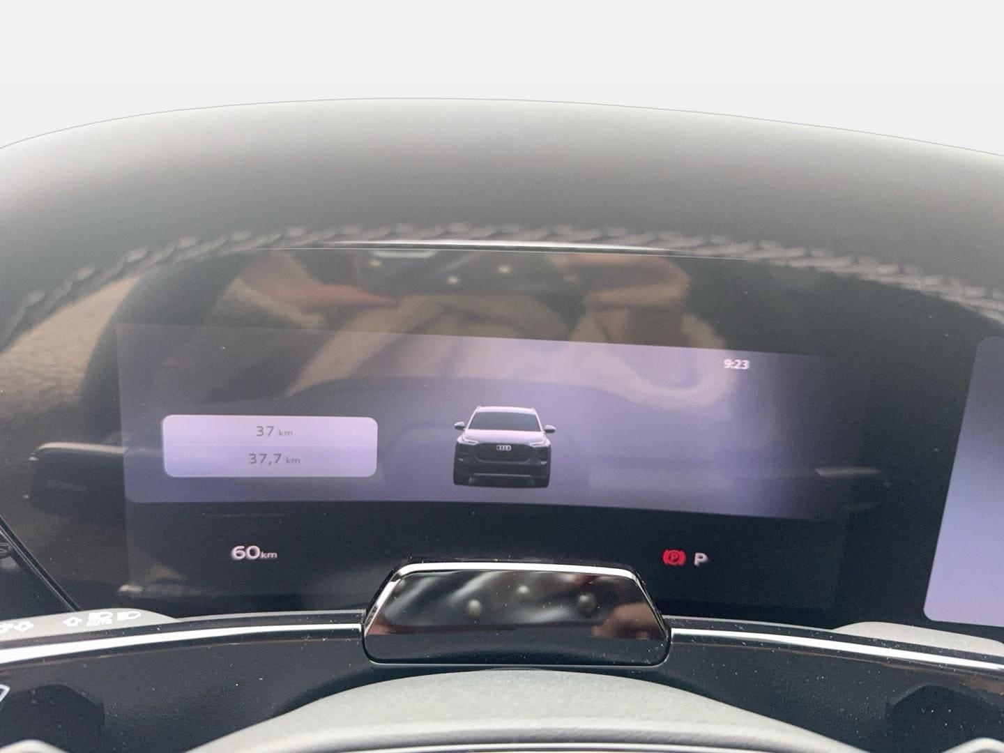 Bild über Audi Q7 SUV TDI quattro 220 kW tiptronic - für weitere Informationen kontaktieren Sie den Audi Partner