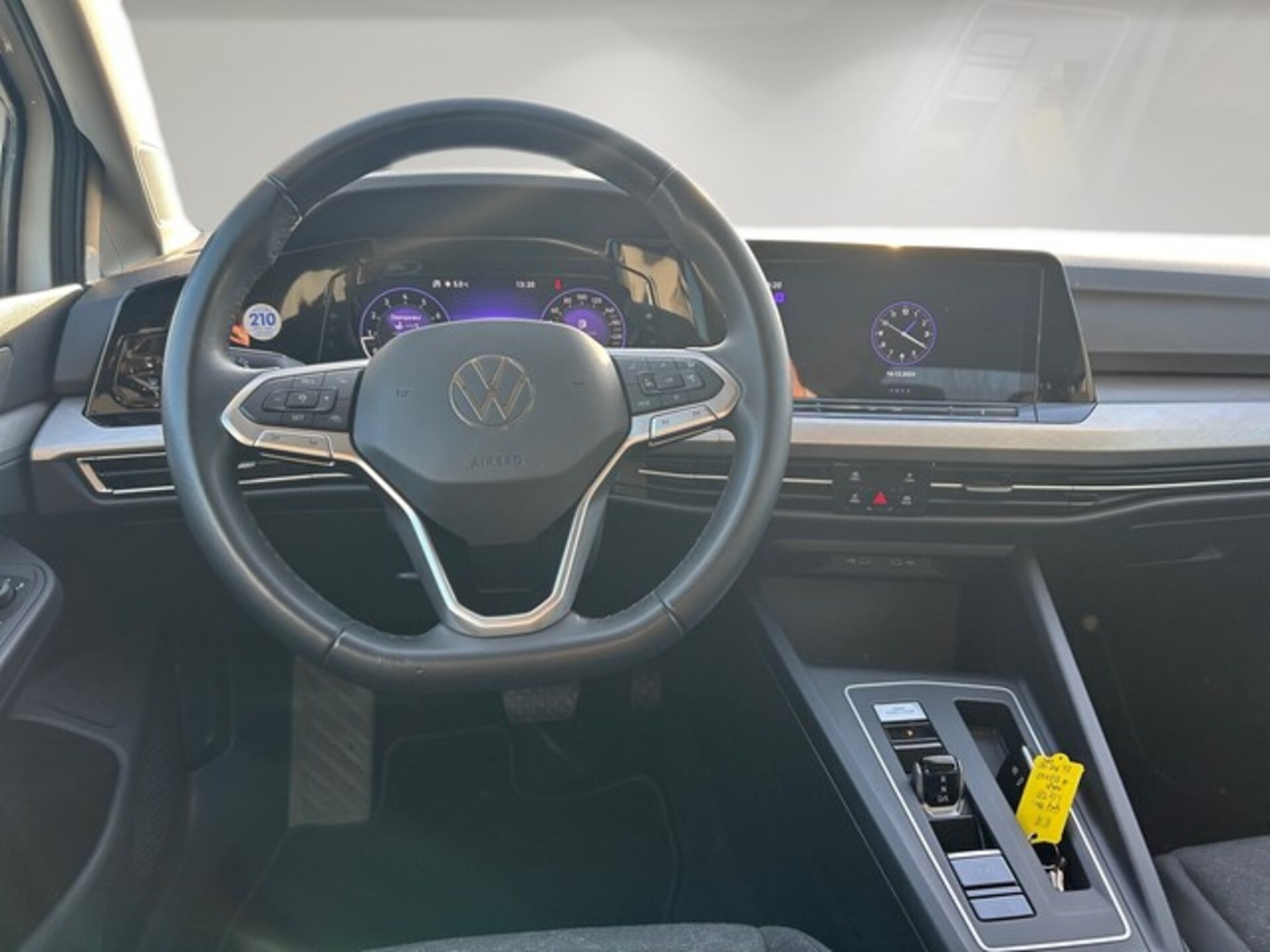 Volkswagen Golf Variant Life