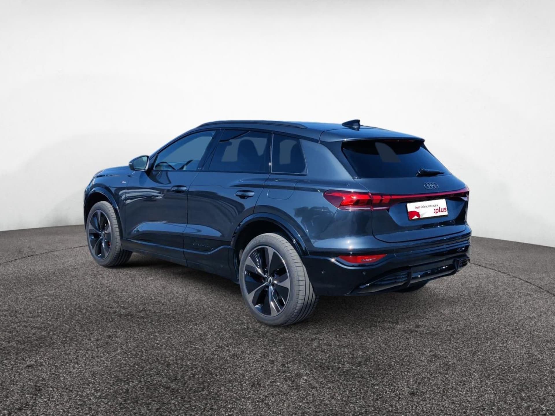 Audi Q6 SUV e-tron