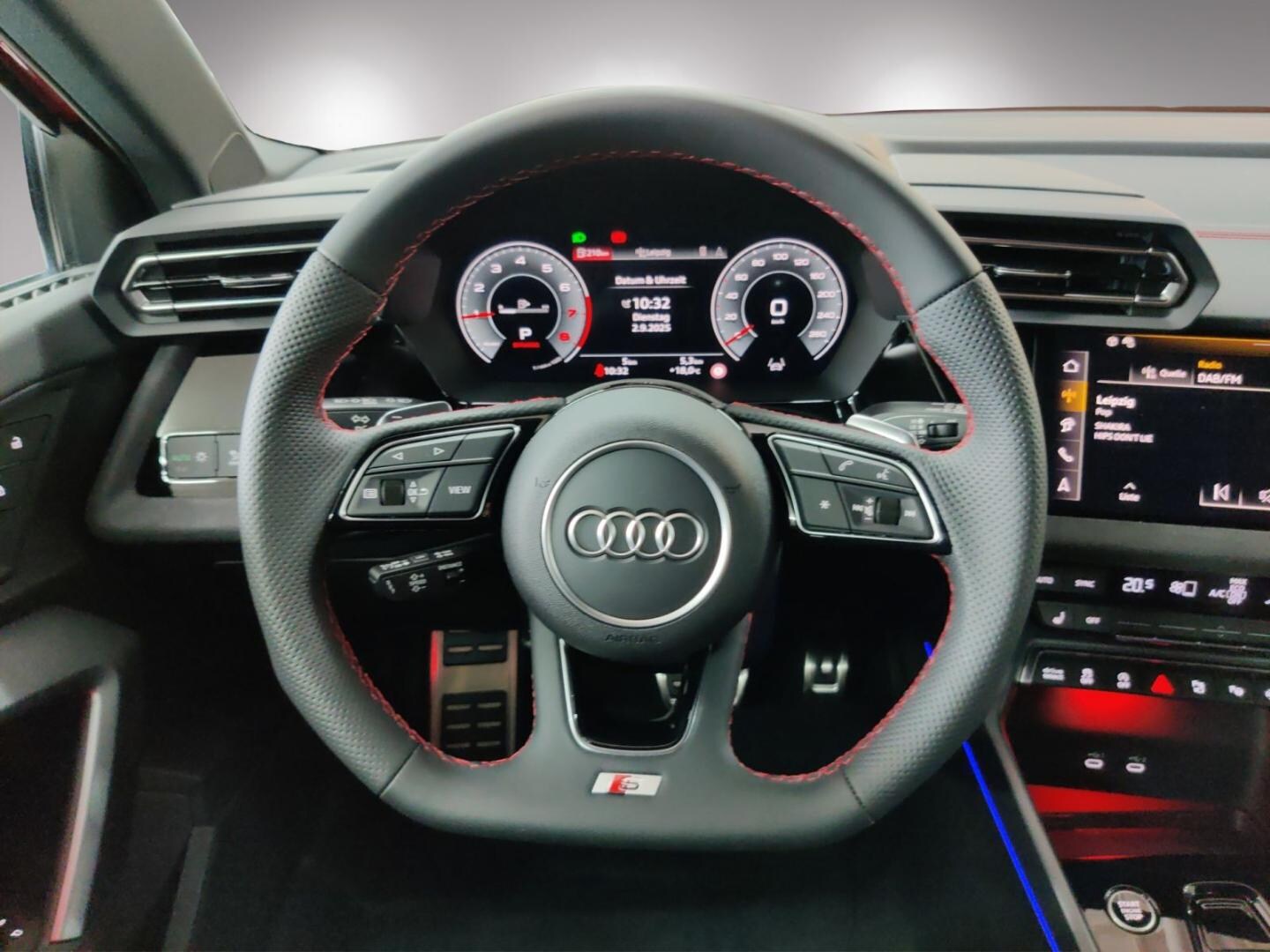 Bild über Audi A3 Sportback S line 35 TFSI S tronic - für weitere Informationen kontaktieren Sie den Audi Partner