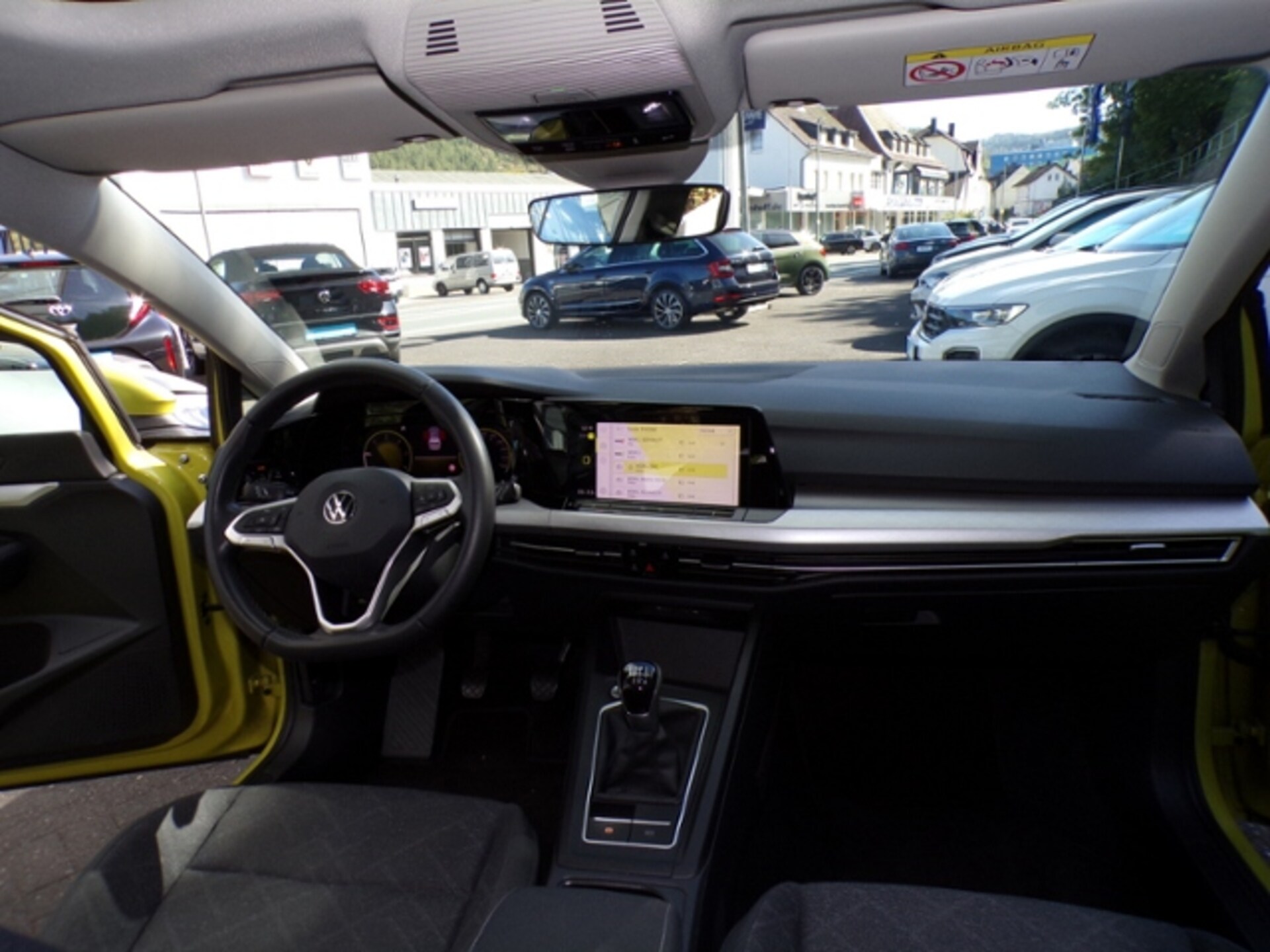 Volkswagen Golf Life