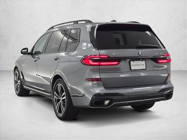 2026 BMW X7