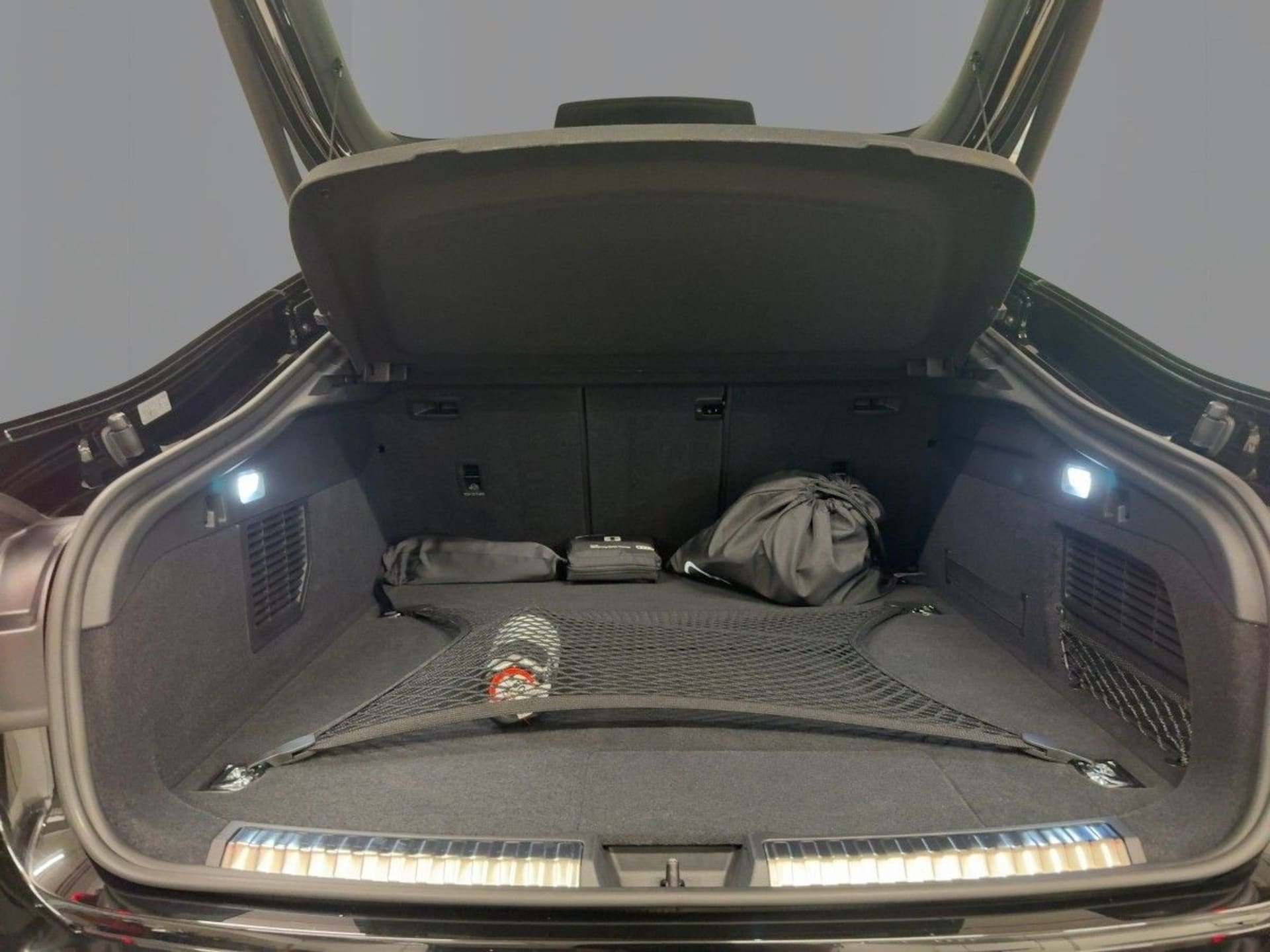 Audi A5 Limousine e-hybrid edition one