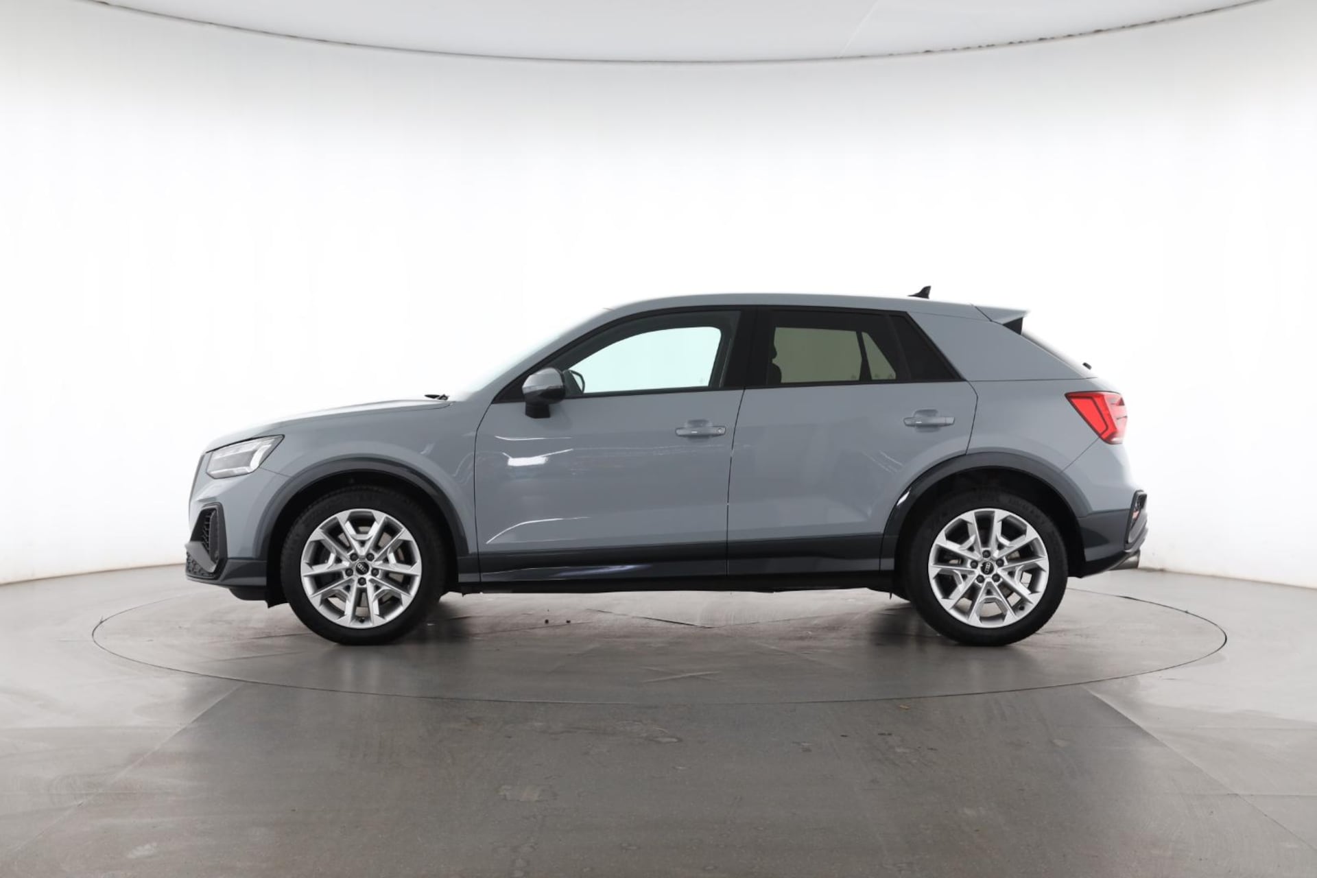 Audi SQ2