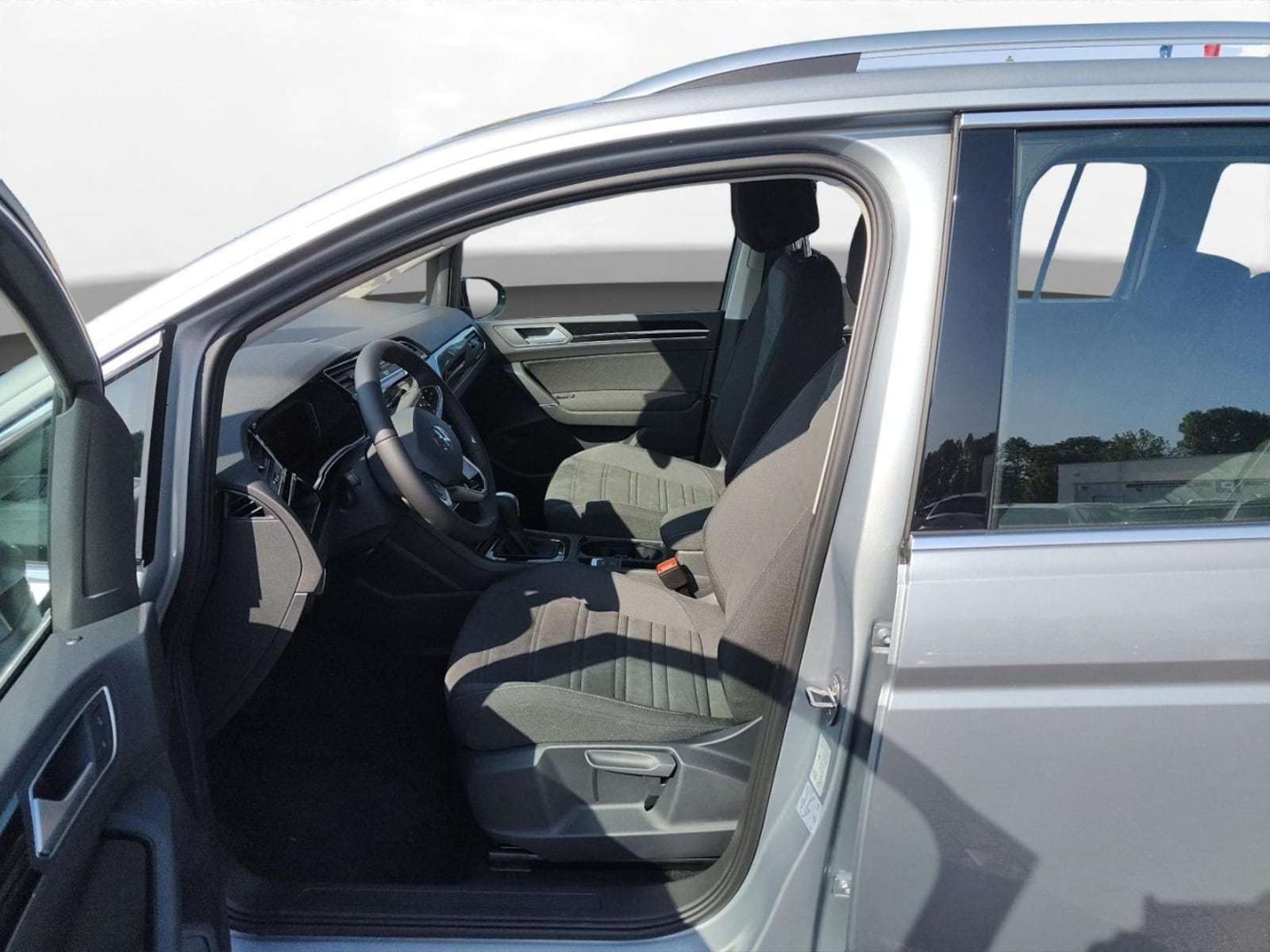 Volkswagen Touran – Bild 2