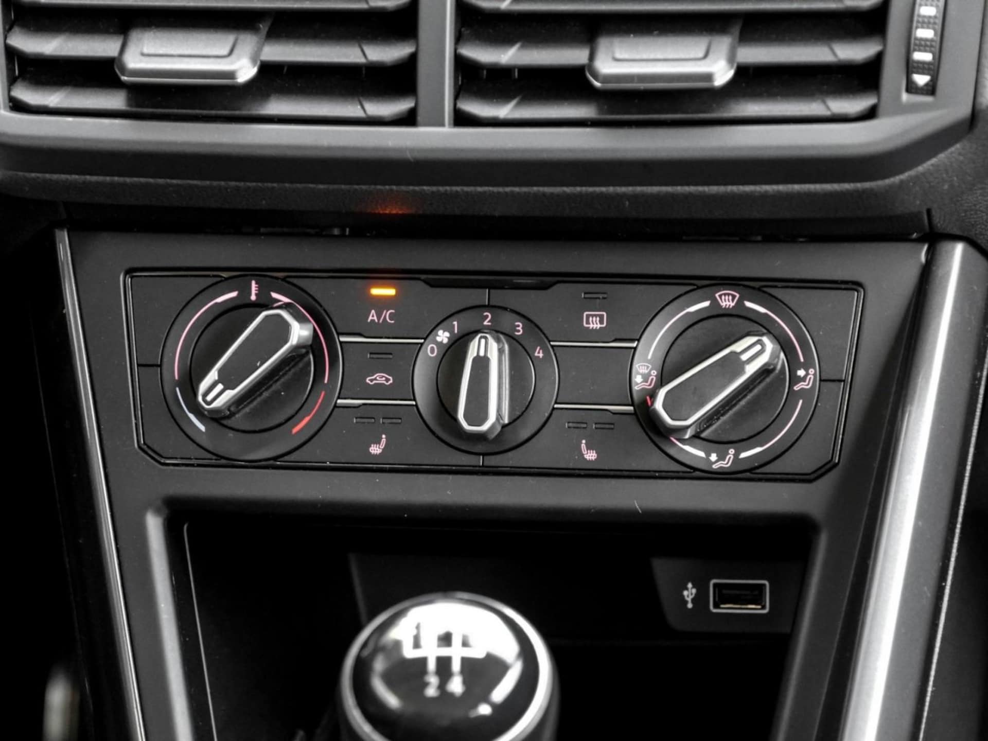 Volkswagen Polo IQ.DRIVE