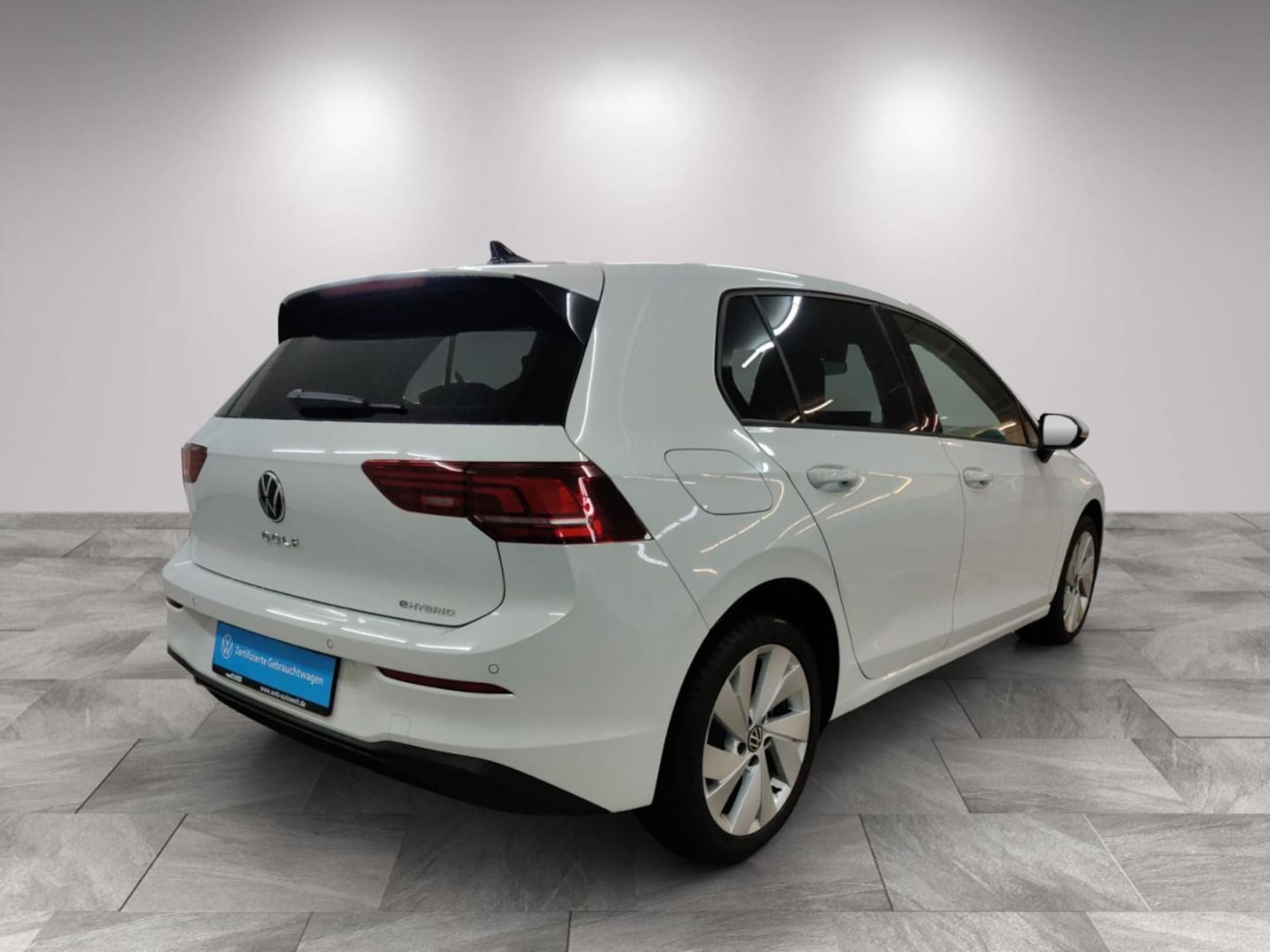 Volkswagen Golf Life