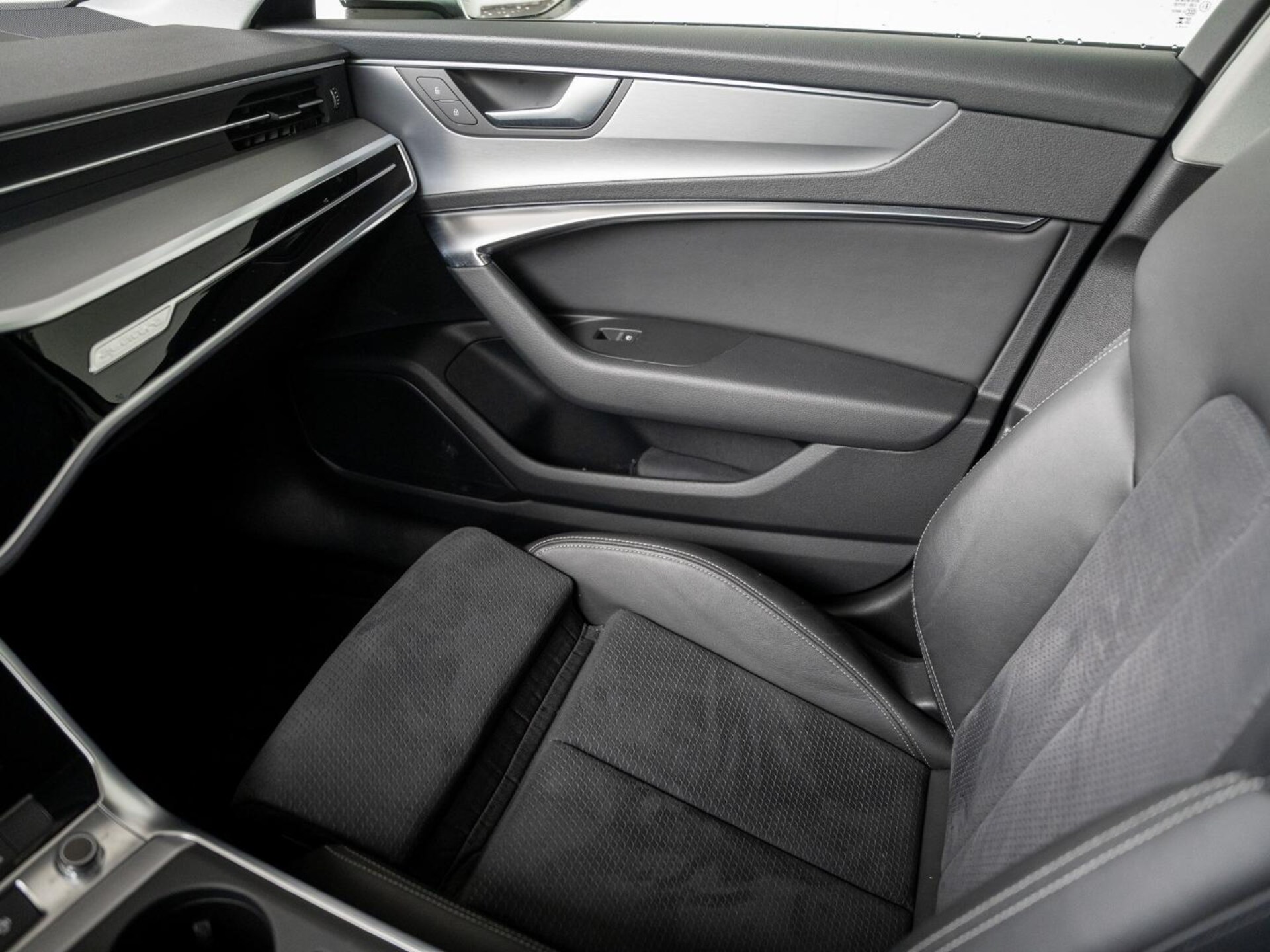 Audi S6 Avant