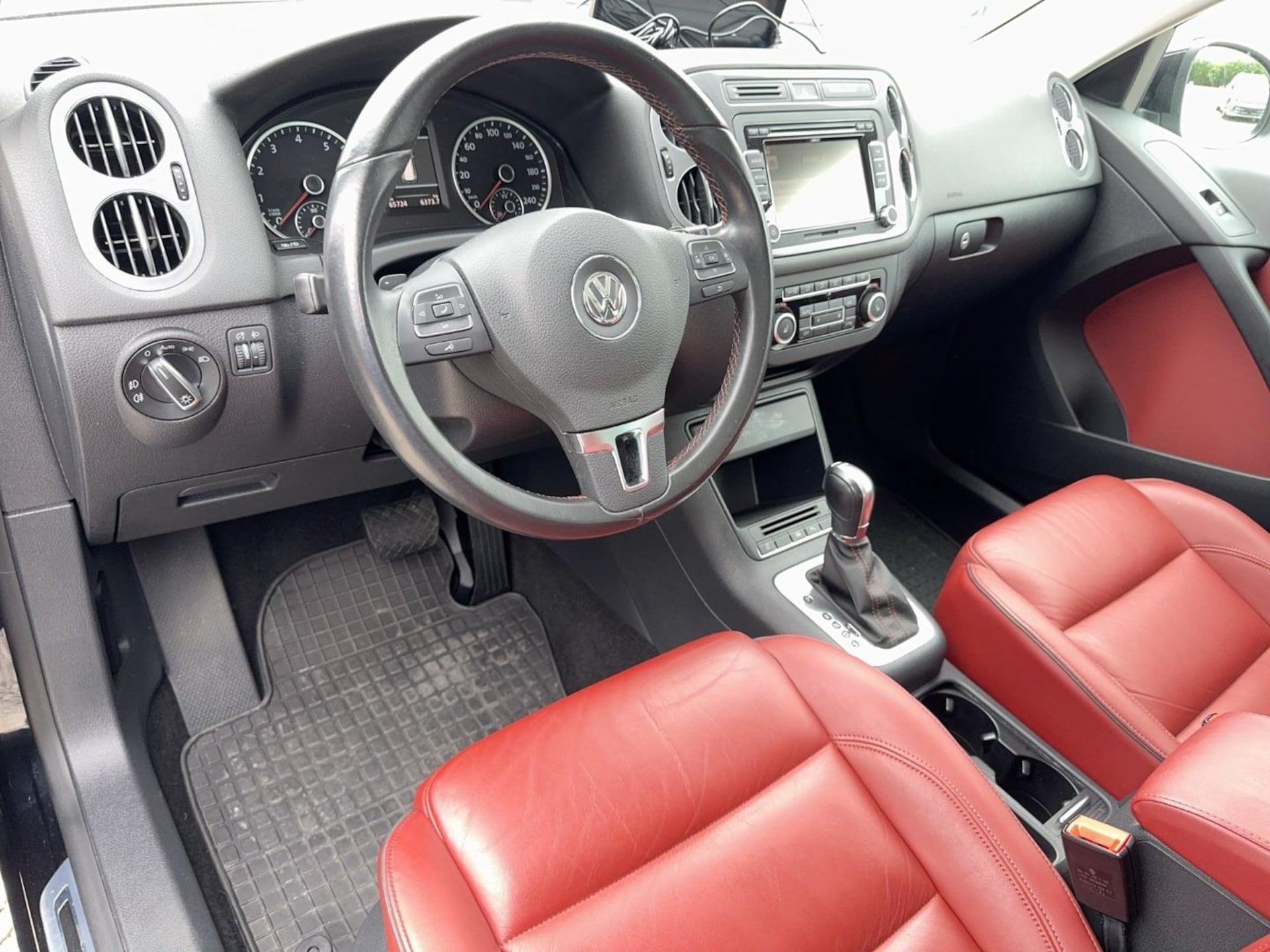 Volkswagen Tiguan Sport & Style