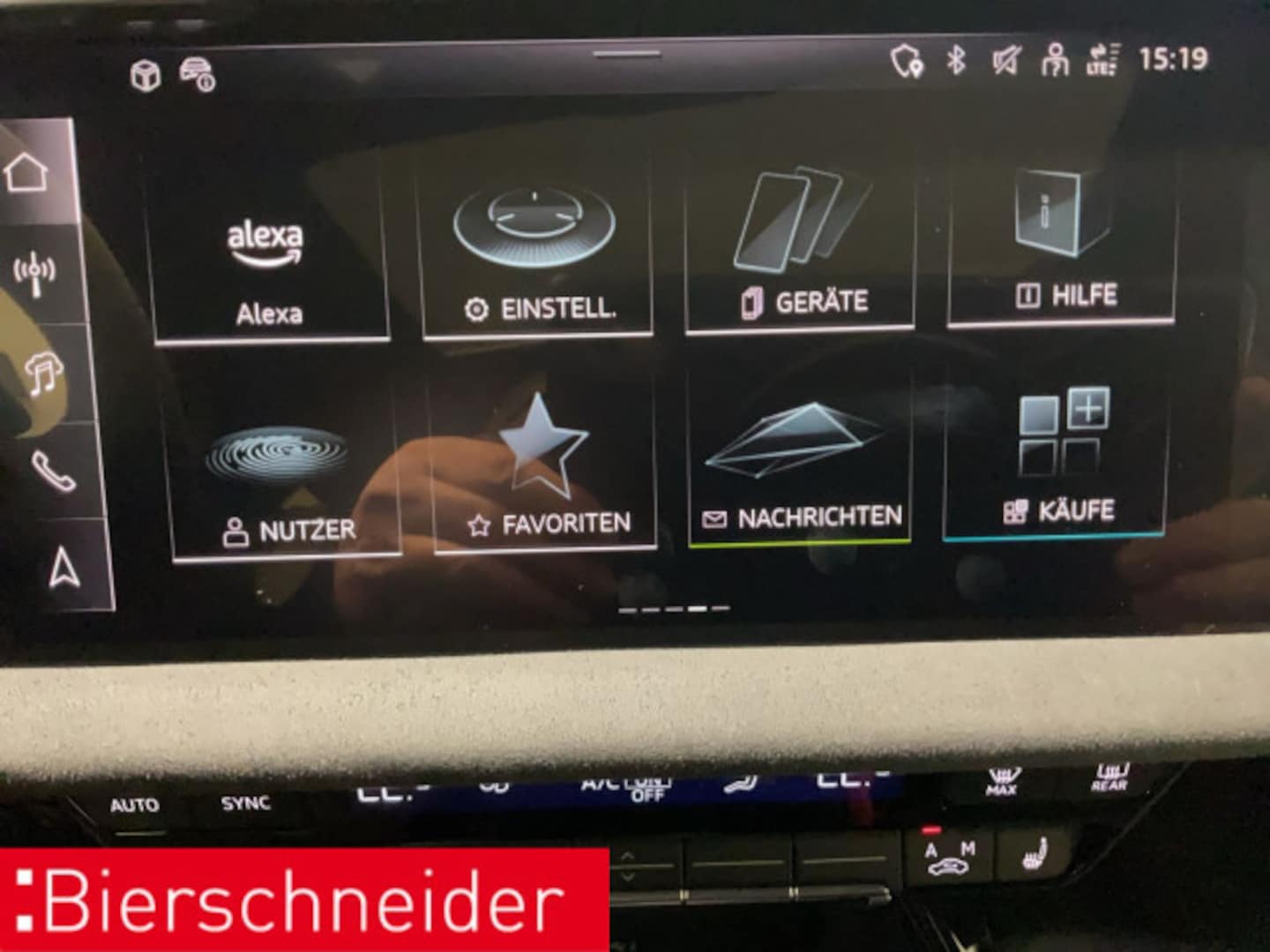 Bild über Audi RS 3 Sportback TFSI quattro 294 kW S tronic - für weitere Informationen kontaktieren Sie den Audi Partner