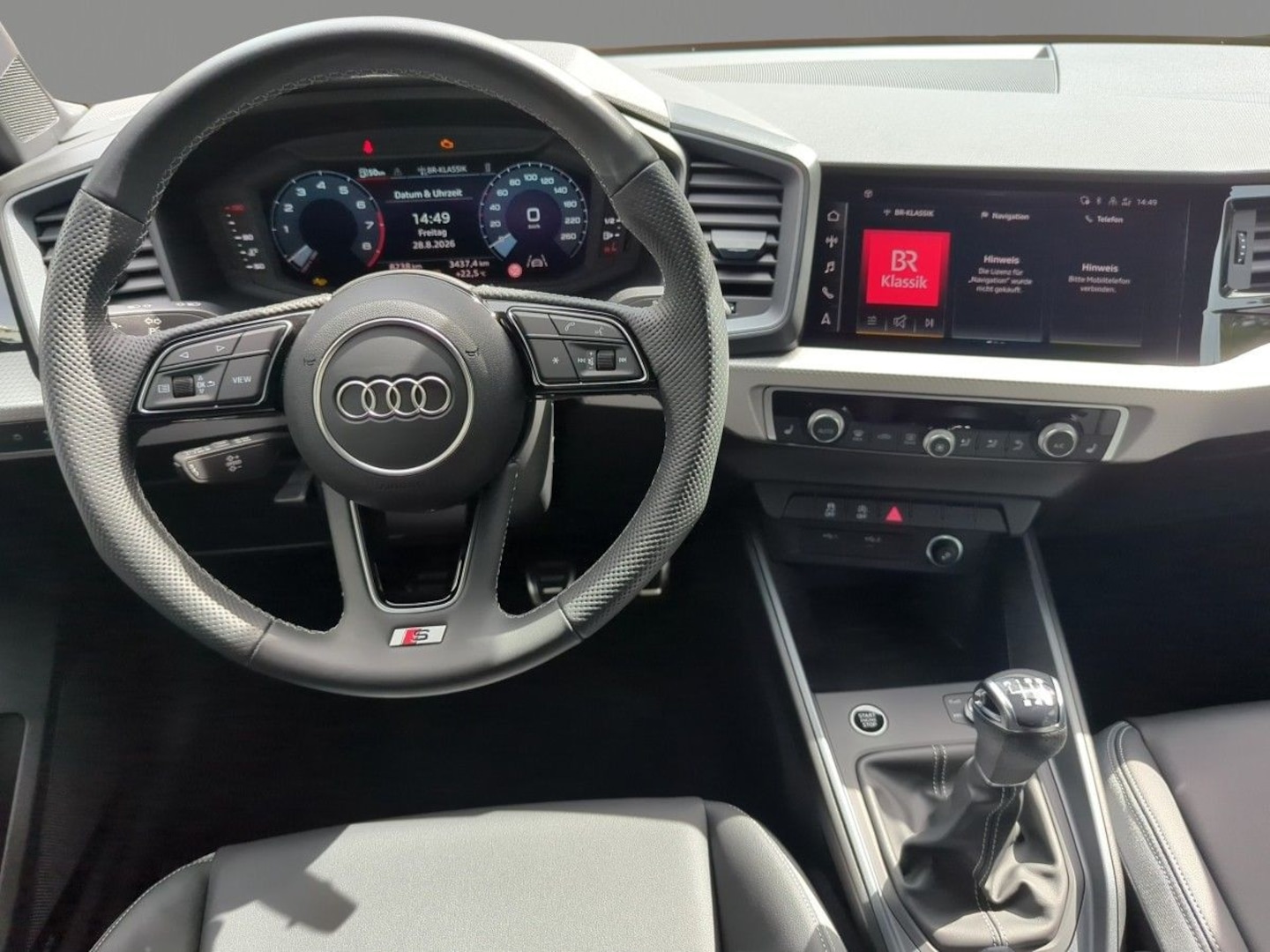 Bild über Audi A1 allstreet 30 TFSI Schaltgetriebe - für weitere Informationen kontaktieren Sie den Audi Partner