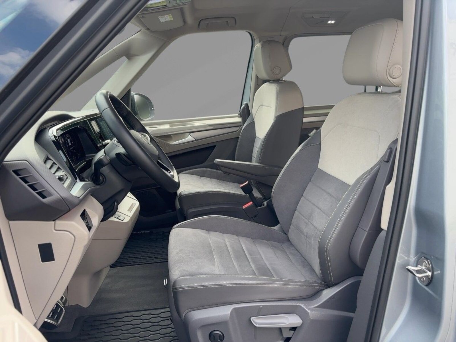 Volkswagen Multivan – Bild 6