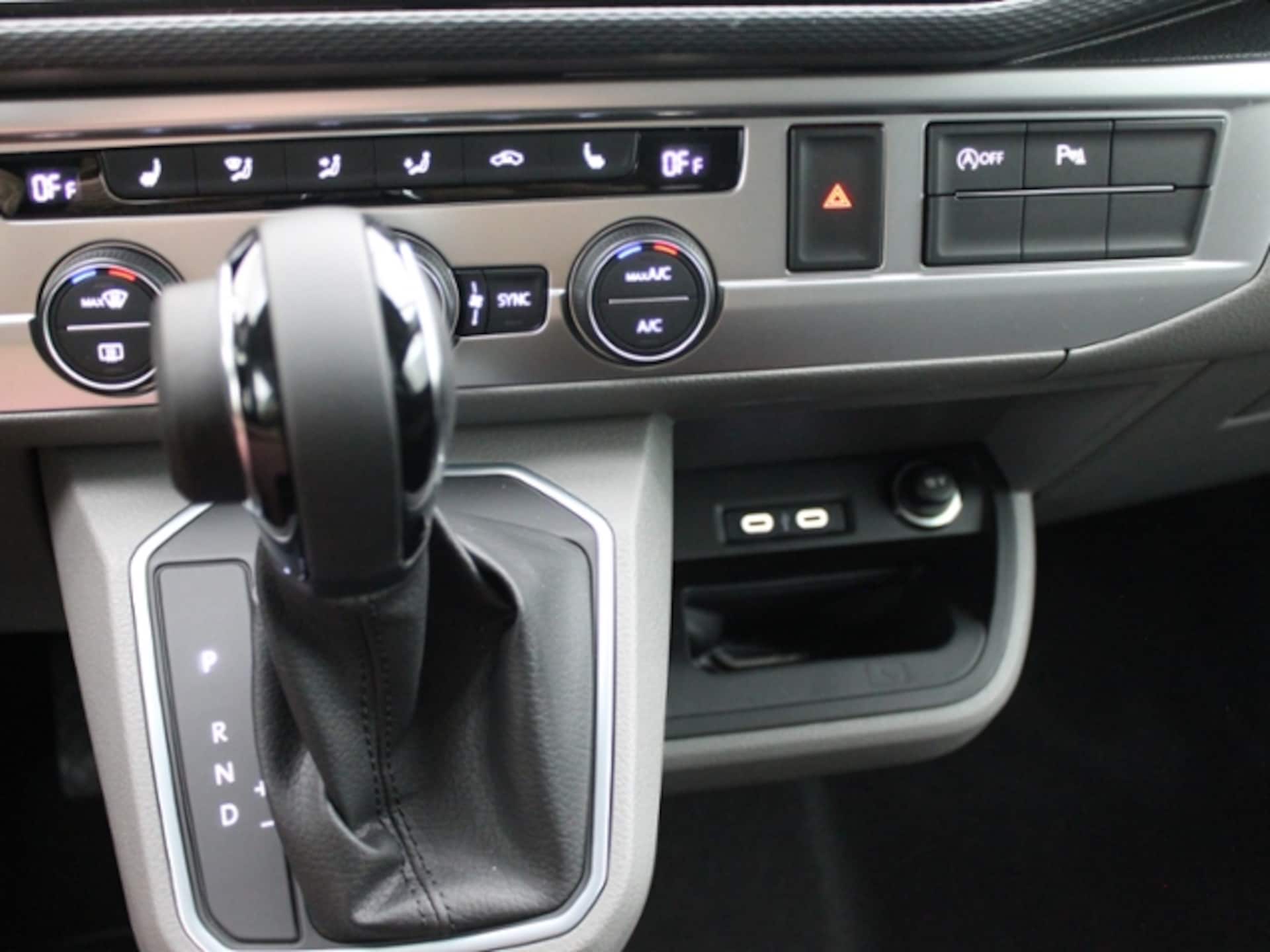 Volkswagen T6.1 Caravelle kurzer Radstand Comfortline