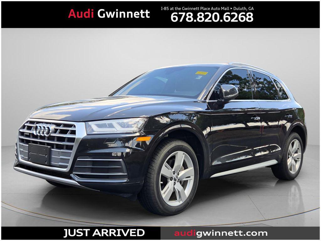 2019 Audi Q5 2.0T quattro S tronic Premium Plus's photo