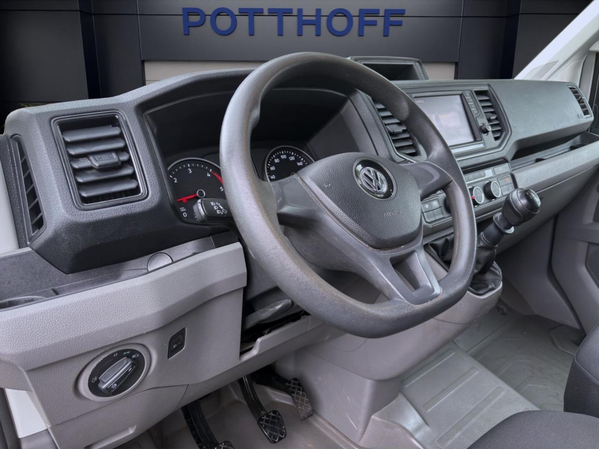 Volkswagen Crafter Kasten langer Radstand