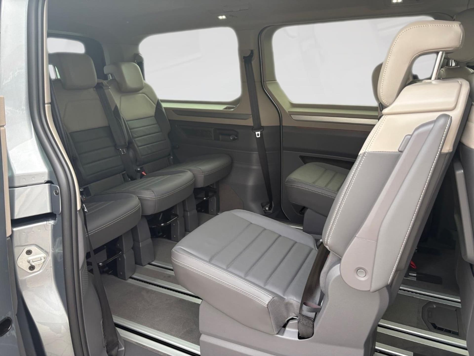 Volkswagen Multivan Langversion Style